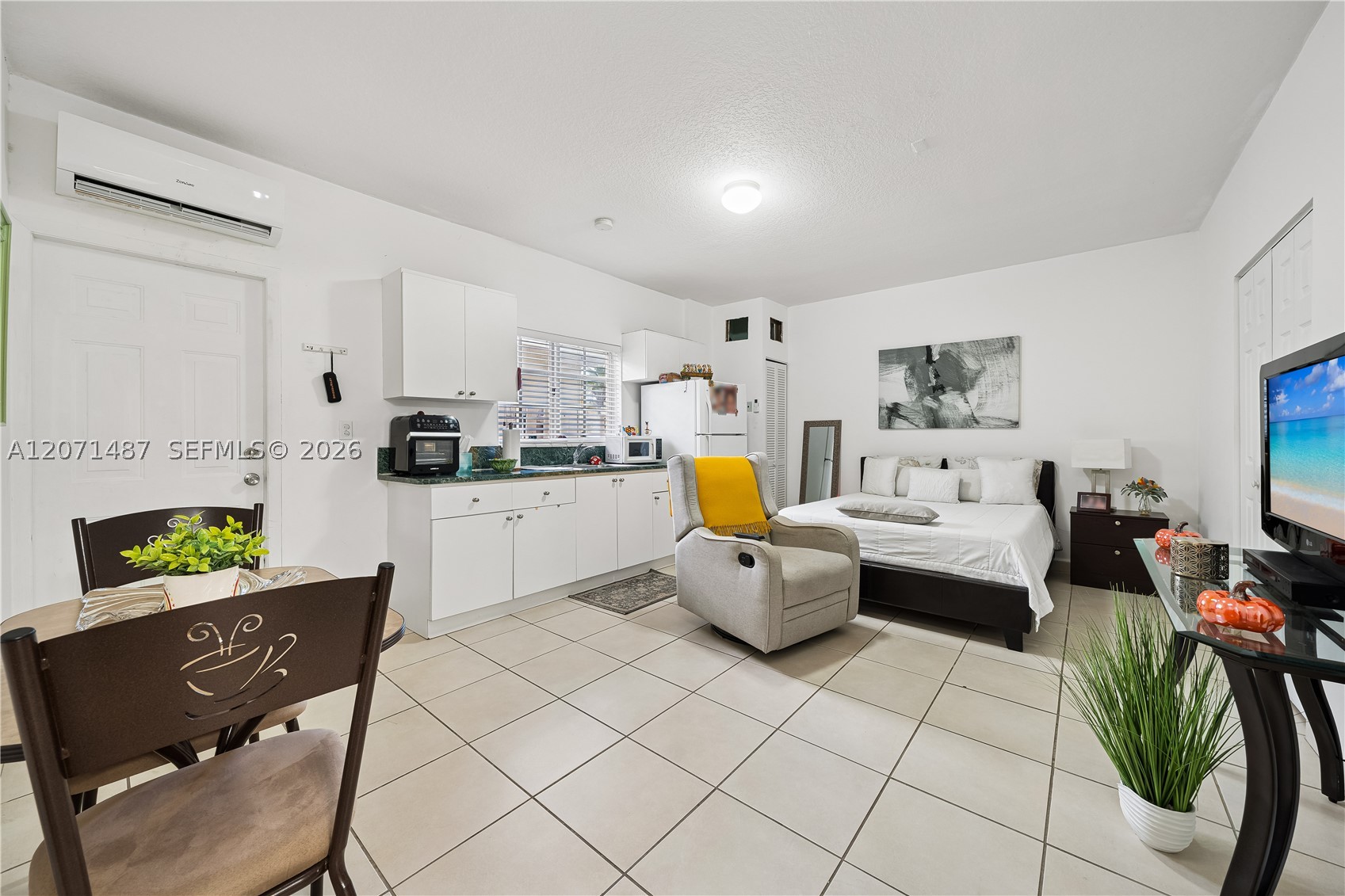 1220 SW 139th Ave Miami, FL 33184