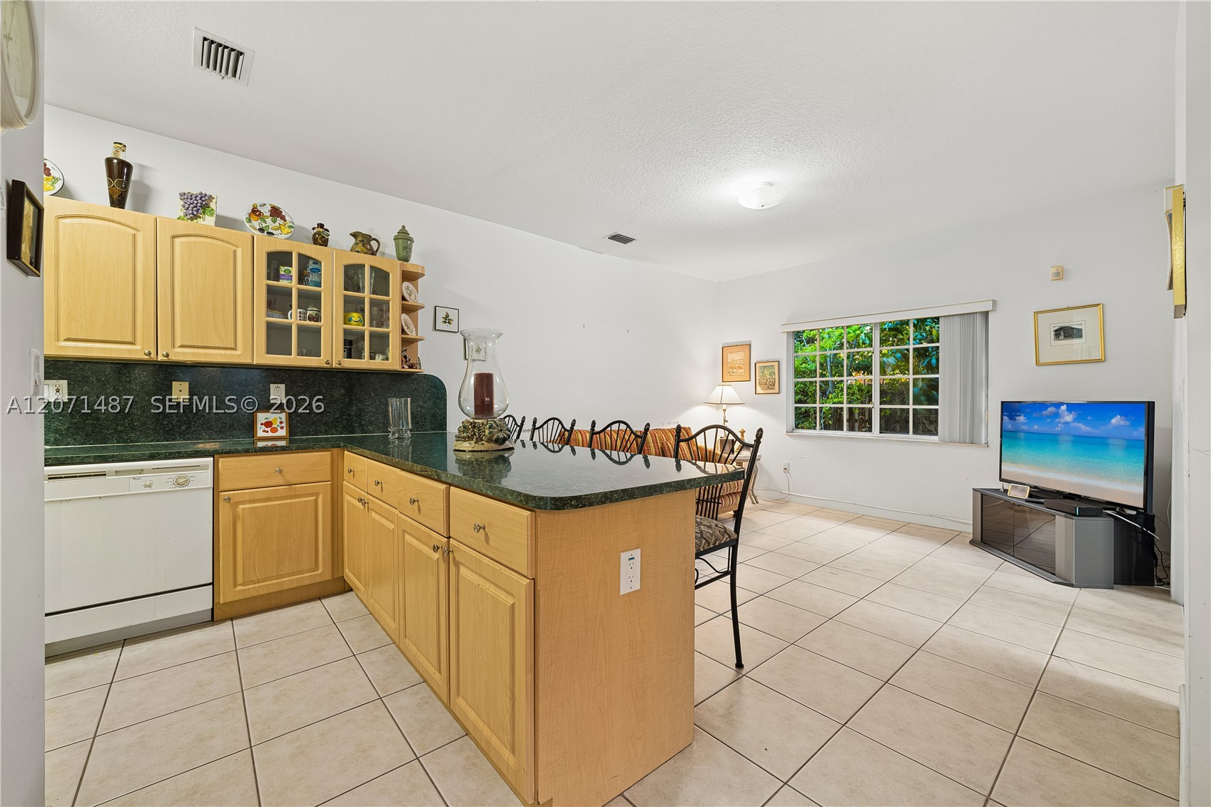 1220 SW 139th Ave Miami, FL 33184