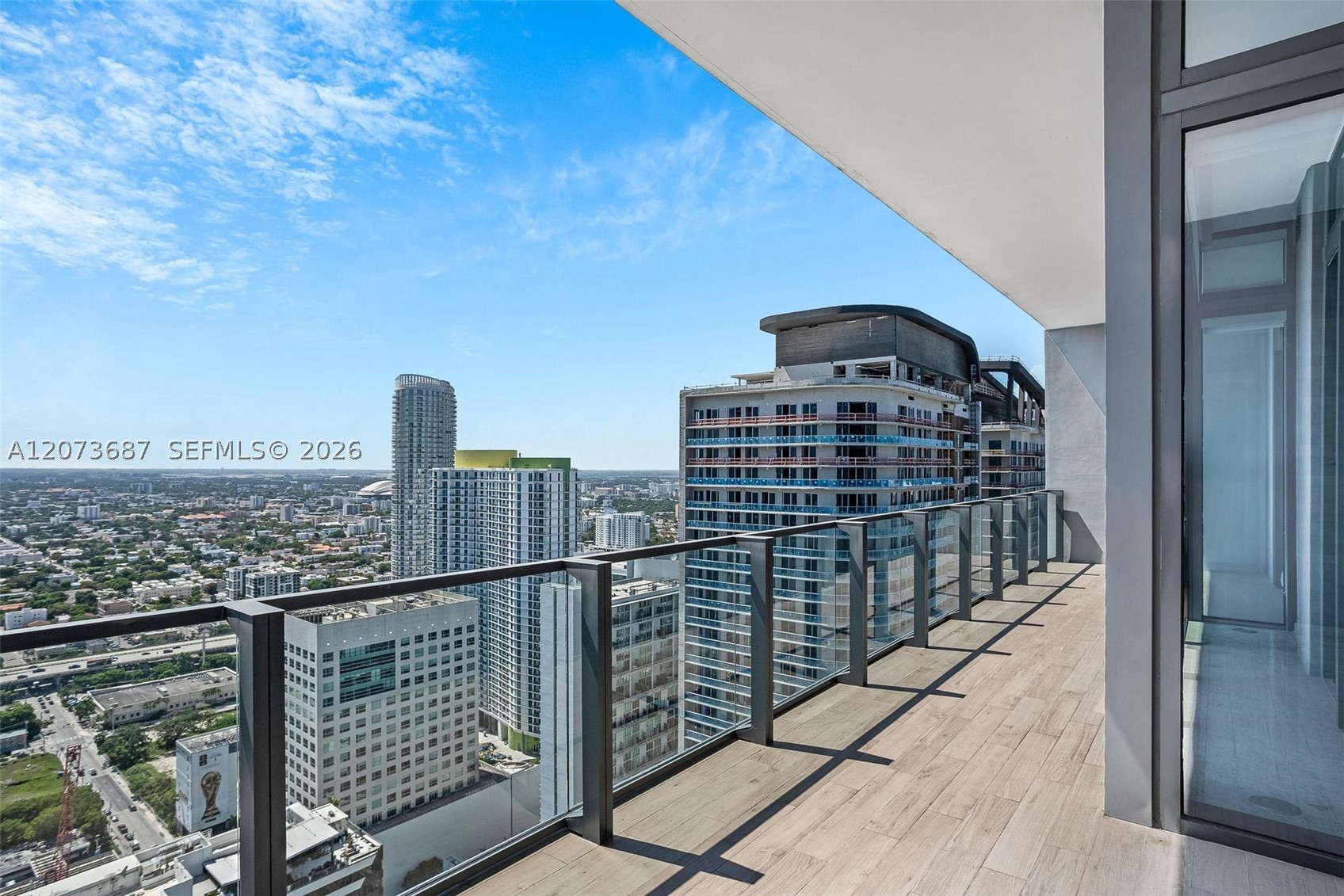 88 SW 7th St #4004 Miami, FL 33130