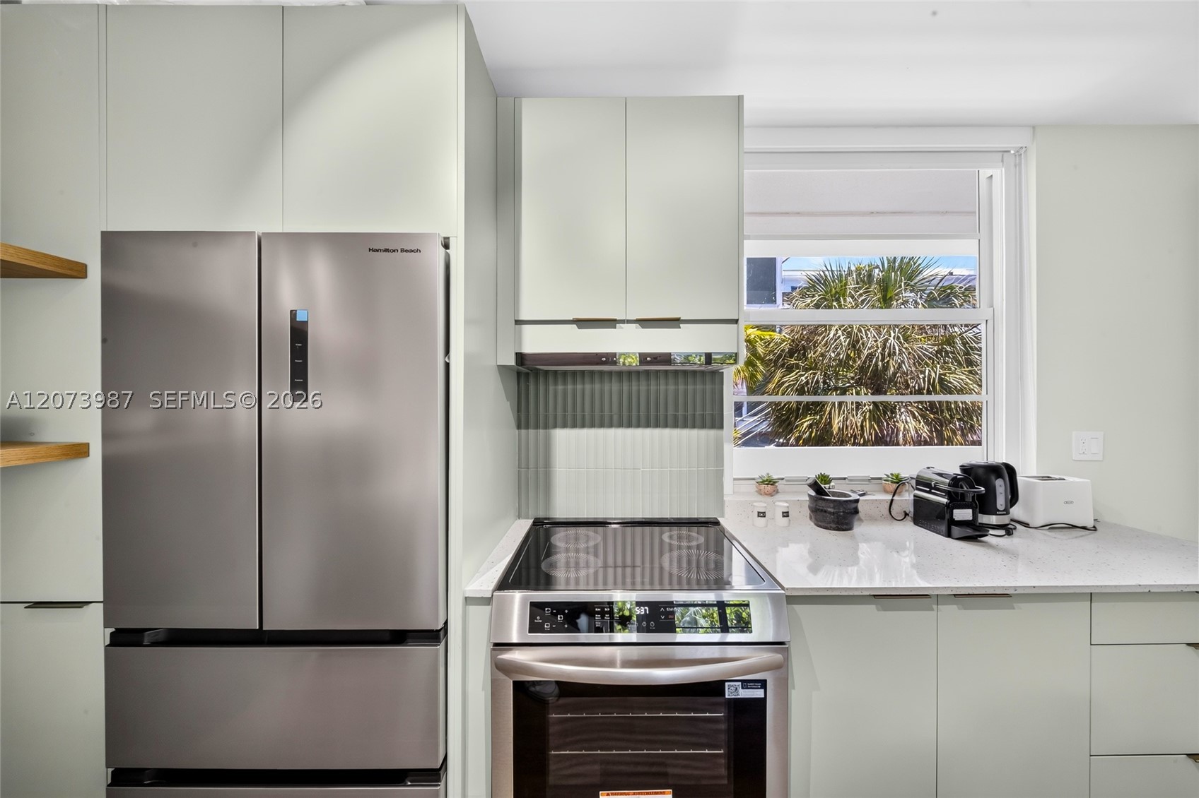 301 Ocean Dr #201 Miami Beach, FL 33139
