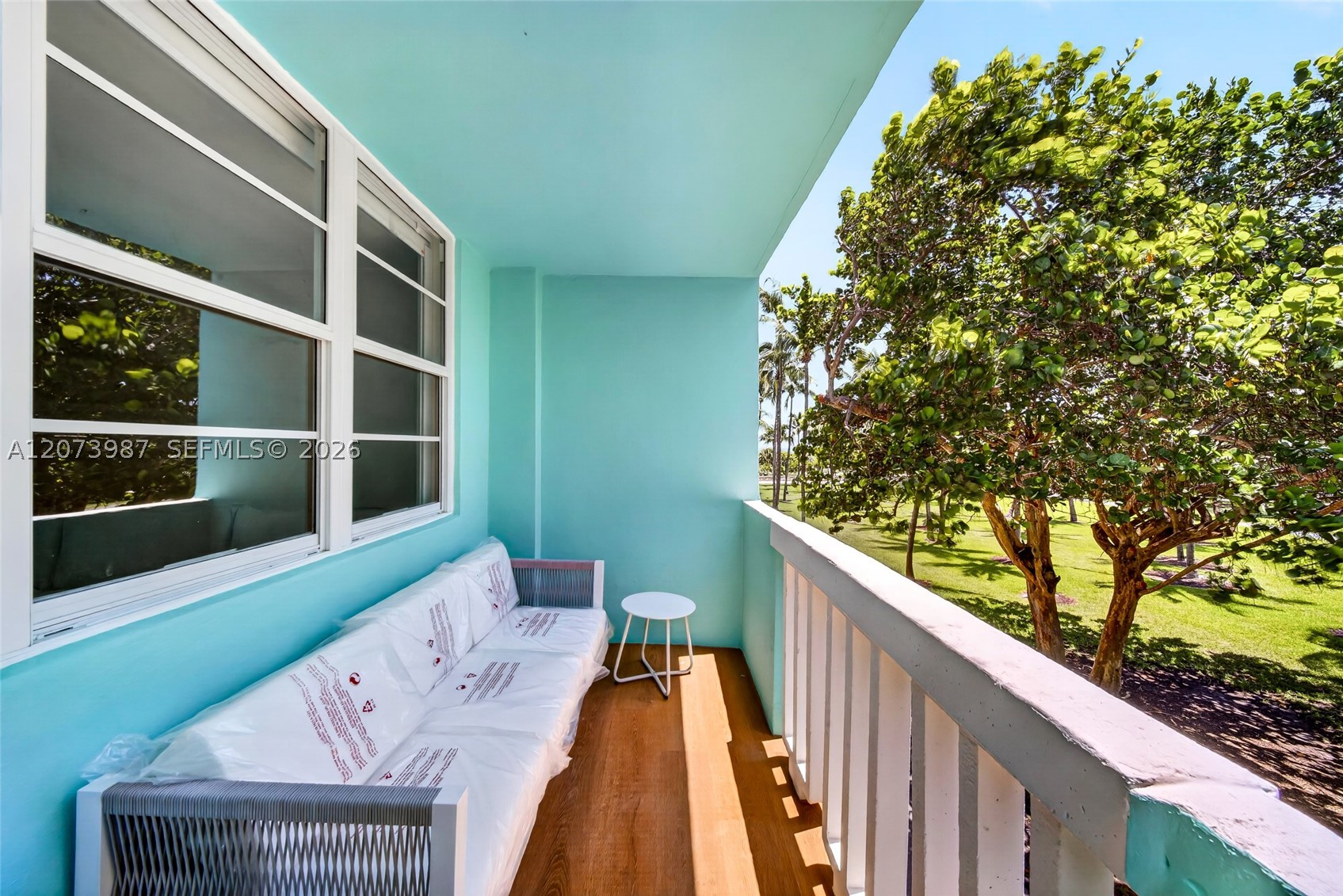 301 Ocean Dr #201 Miami Beach, FL 33139