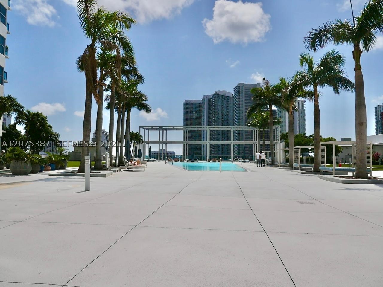 image 4 Midtown18