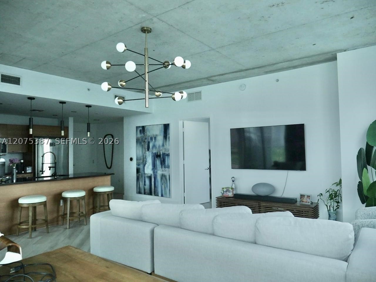 image 4 Midtown6