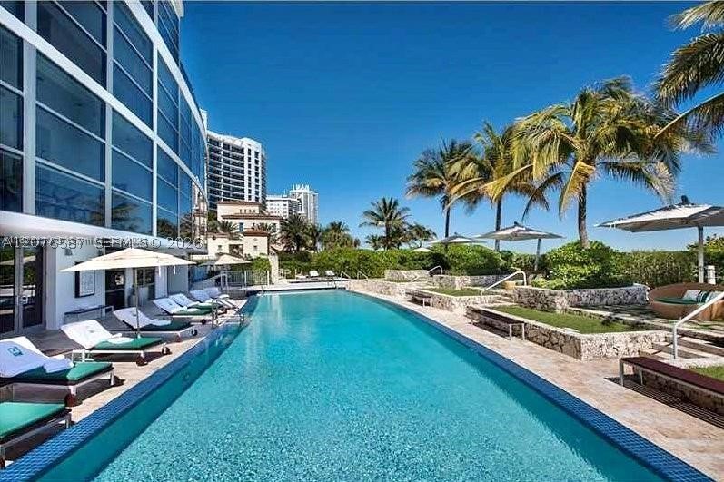 5875 Collins Ave #903 Miami Beach, FL 33140