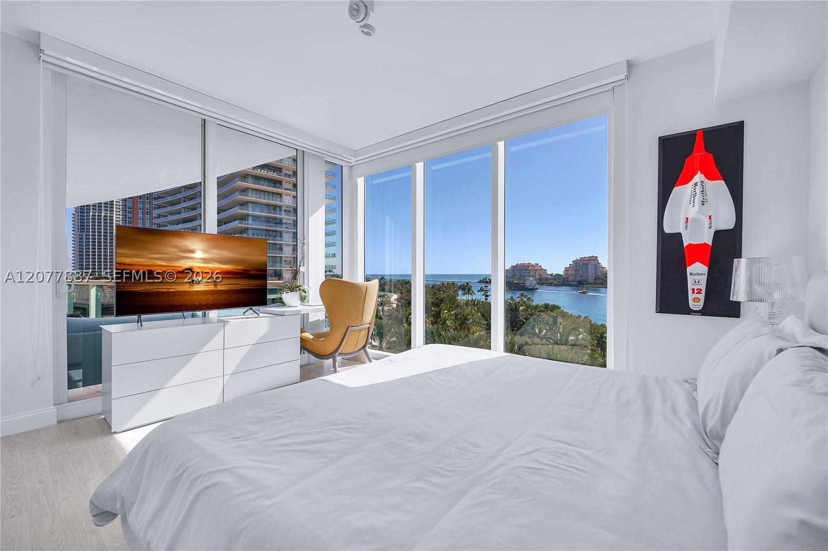 1000 S Pointe Dr #604 Miami Beach, FL 33139