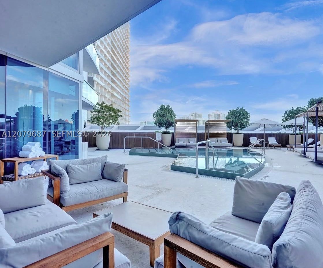image Jade Beach41