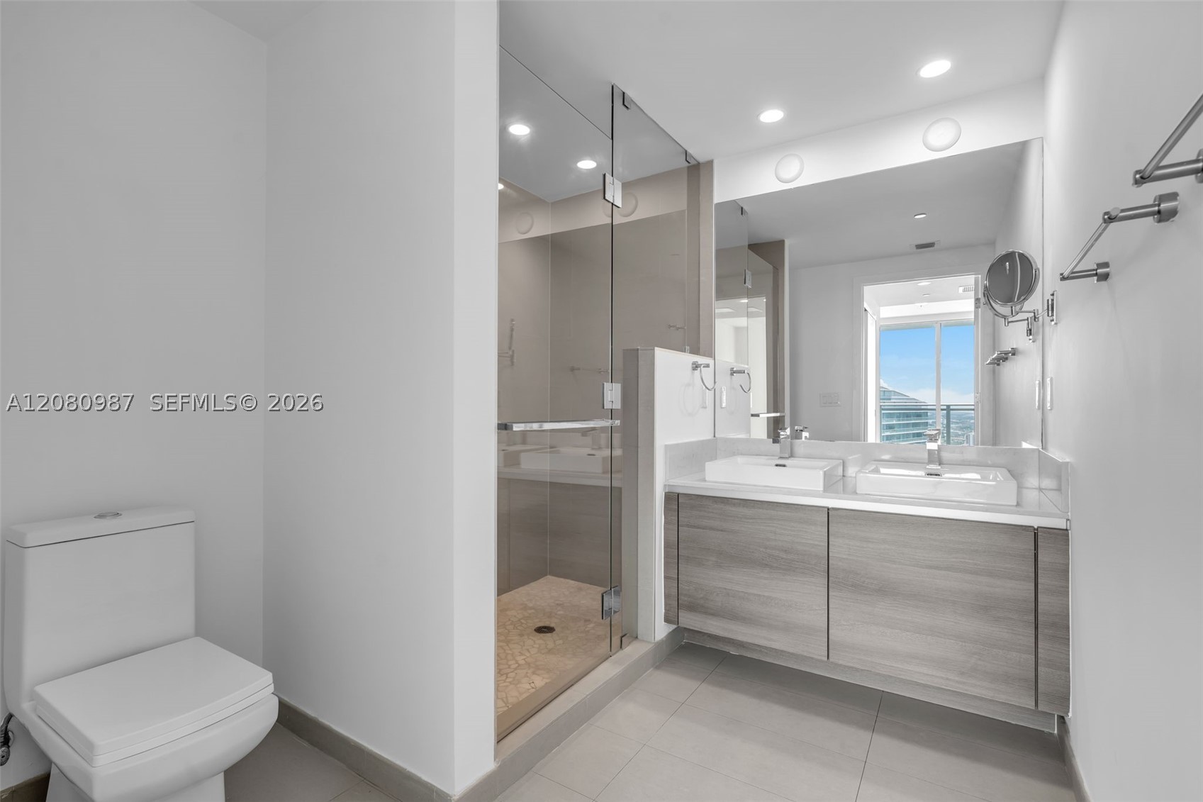 image The Bond on Brickell11