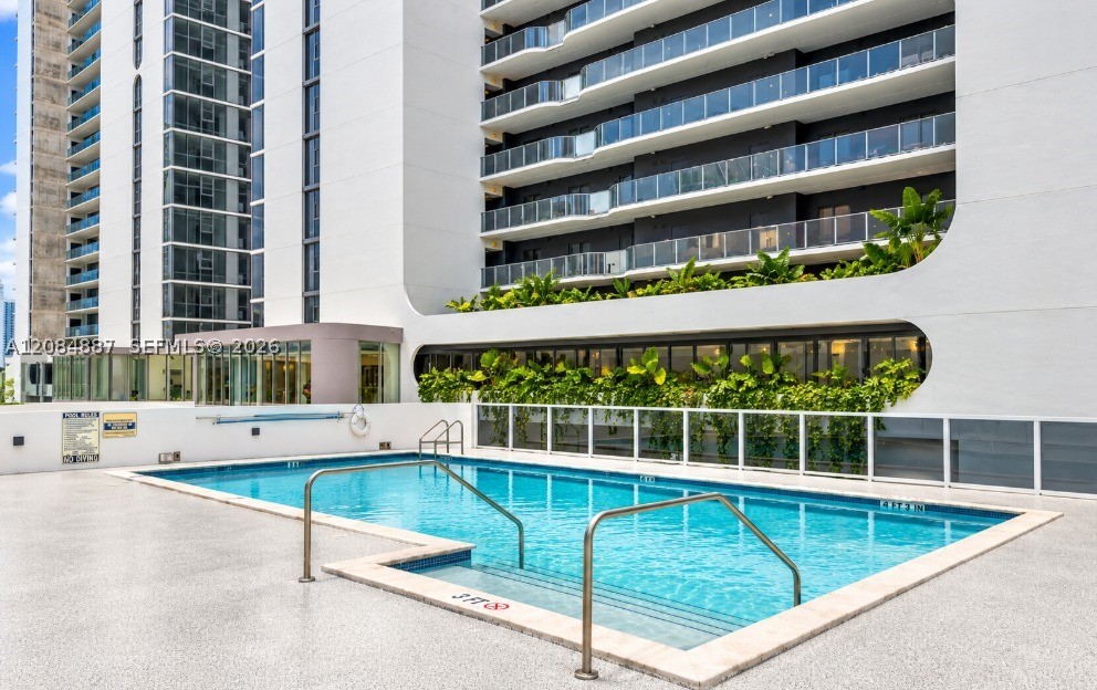 image 23 Biscayne Bay11
