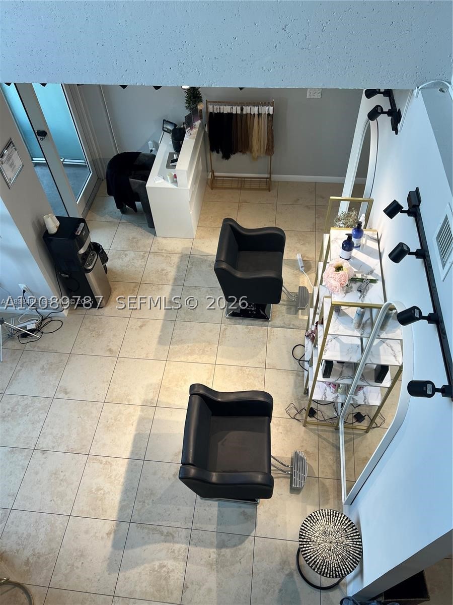 image Midblock32