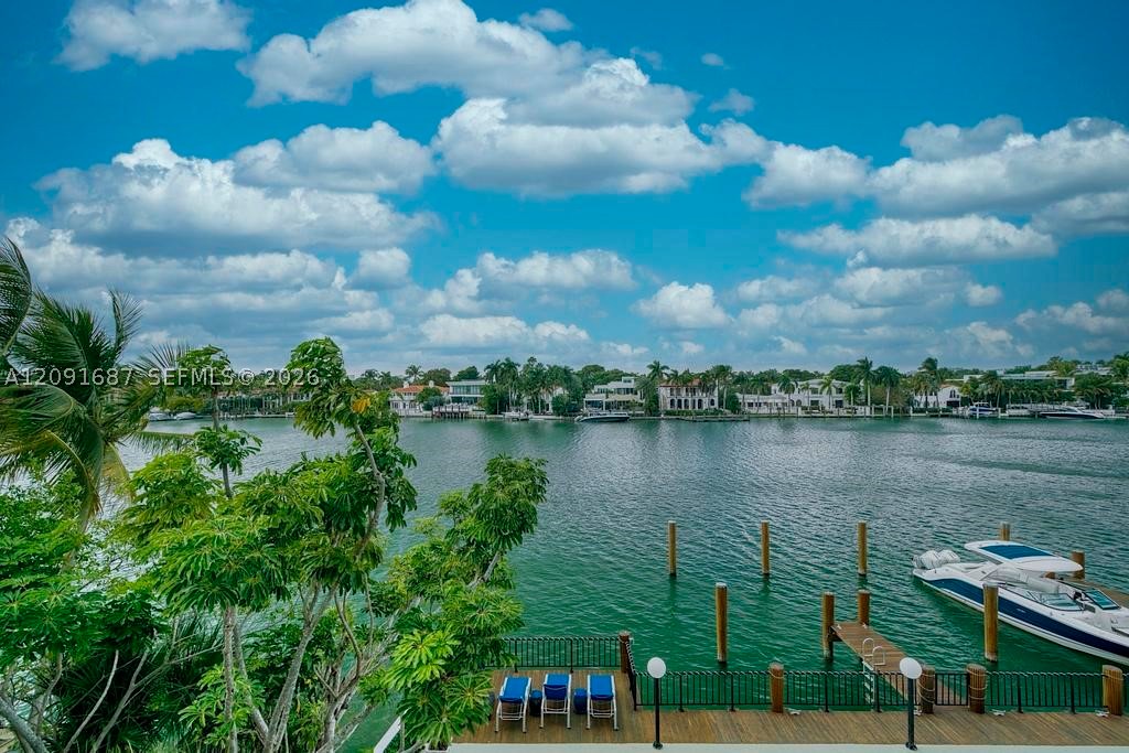 Undisclosed Address Miami Beach, FL 33140