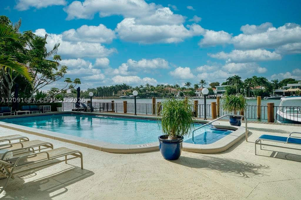 Undisclosed Address Miami Beach, FL 33140