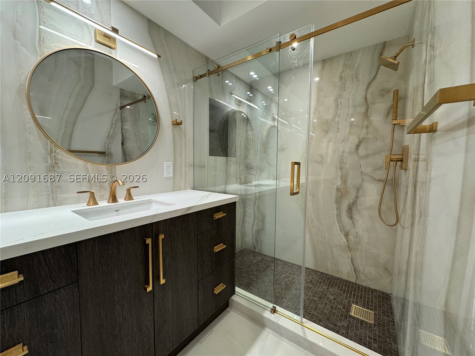 Undisclosed Address Miami Beach, FL 33140