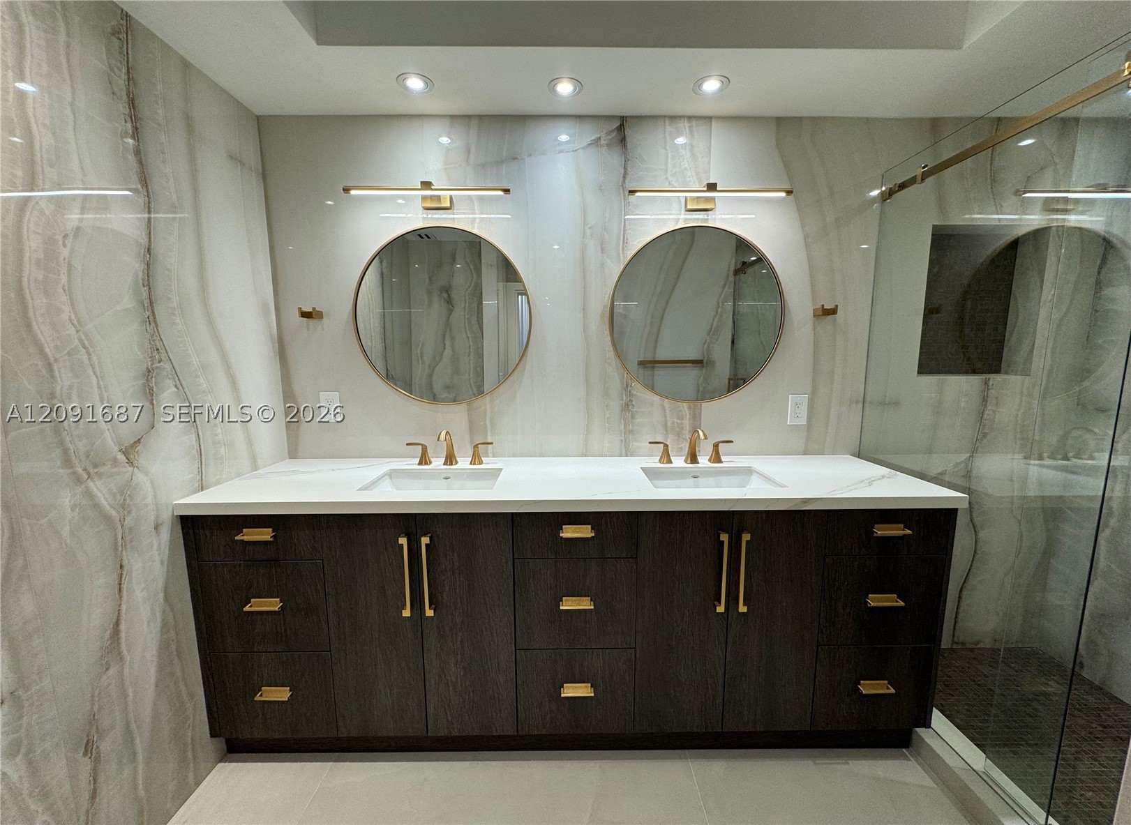 Undisclosed Address Miami Beach, FL 33140