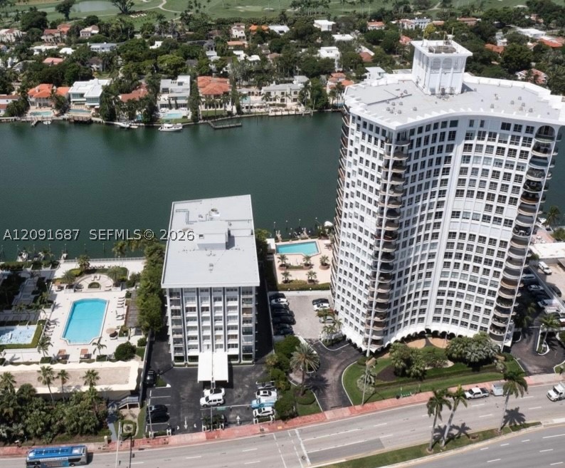 Undisclosed Address Miami Beach, FL 33140