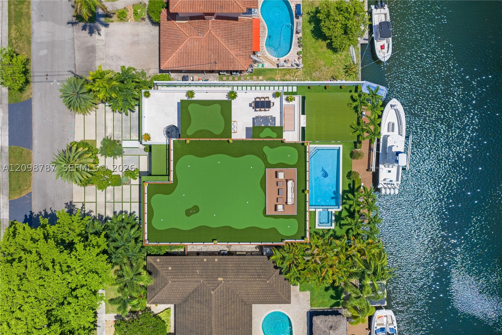 13145 Coronado Dr North Miami, FL 33181