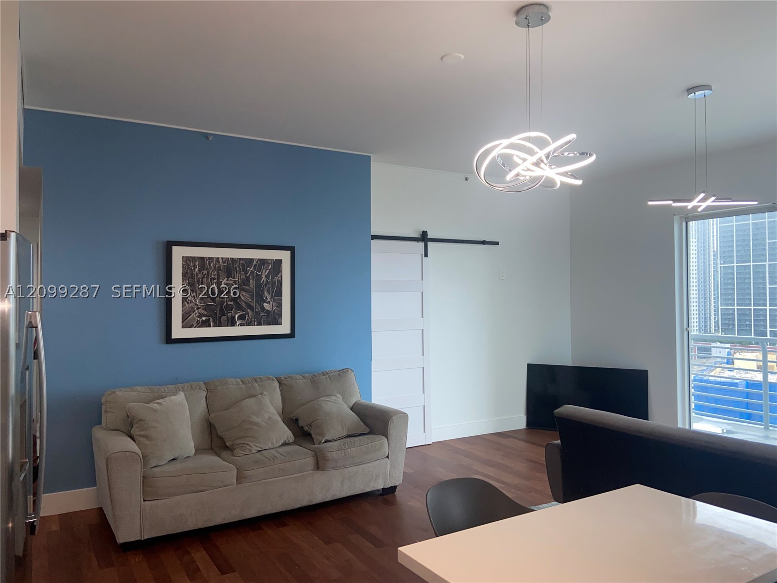 image Loft Downtown I3