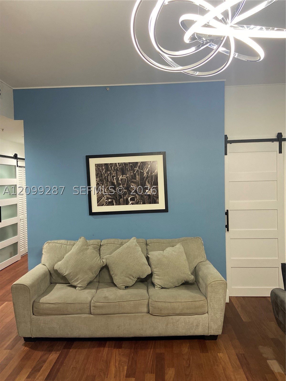 image Loft Downtown I49