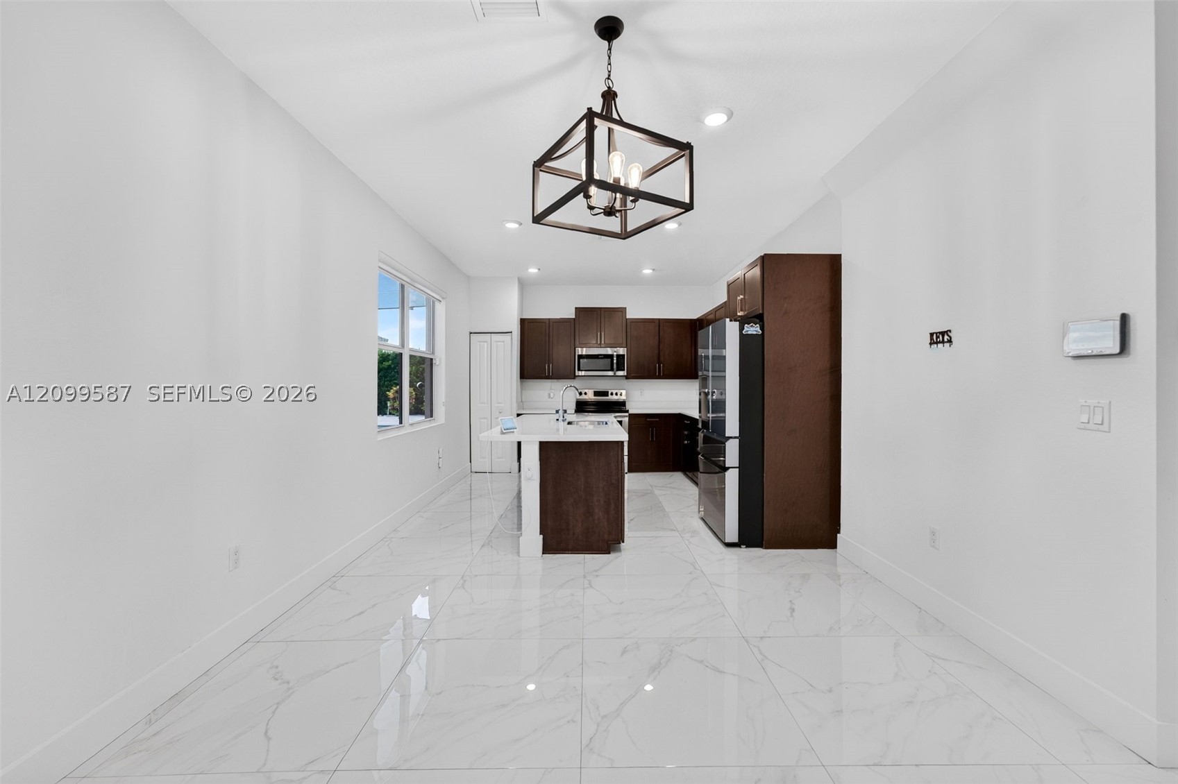 19815 SW 132nd Ct Miami, FL 33177