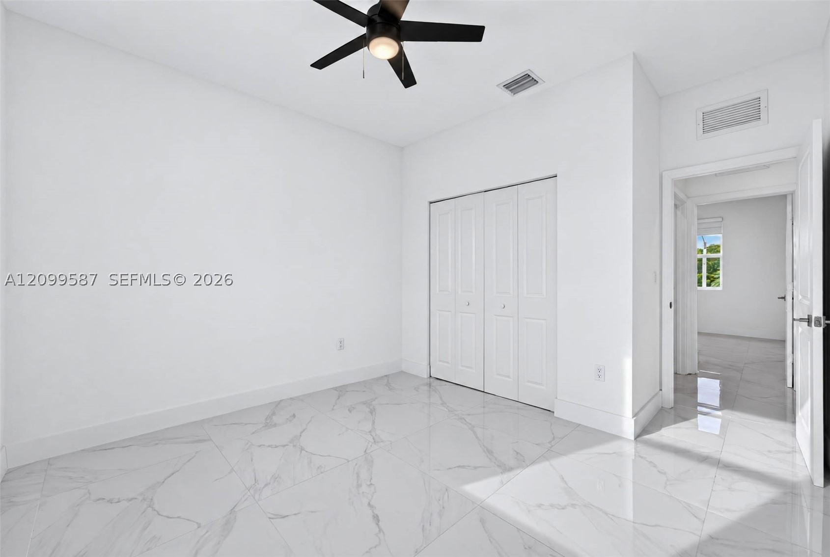 19815 SW 132nd Ct Miami, FL 33177