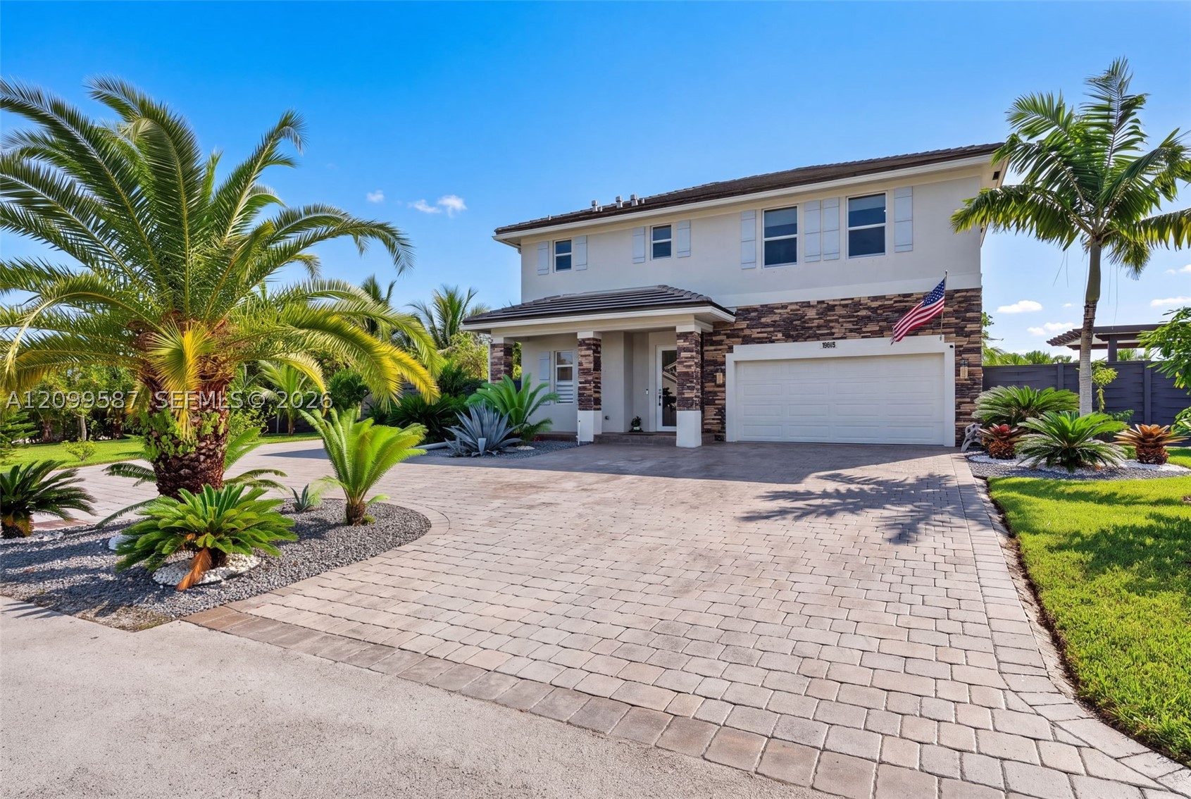 19815 SW 132nd Ct Miami, FL 33177