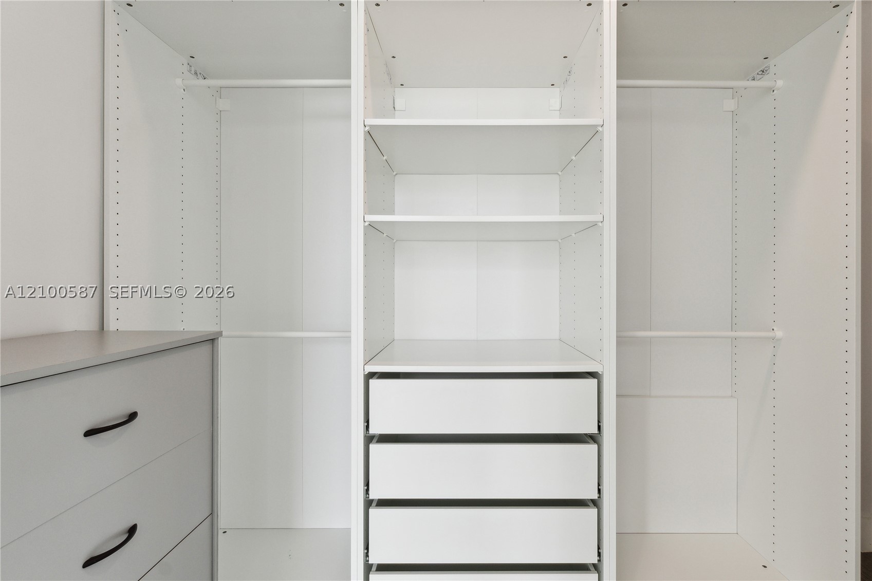 image The Bond on Brickell9