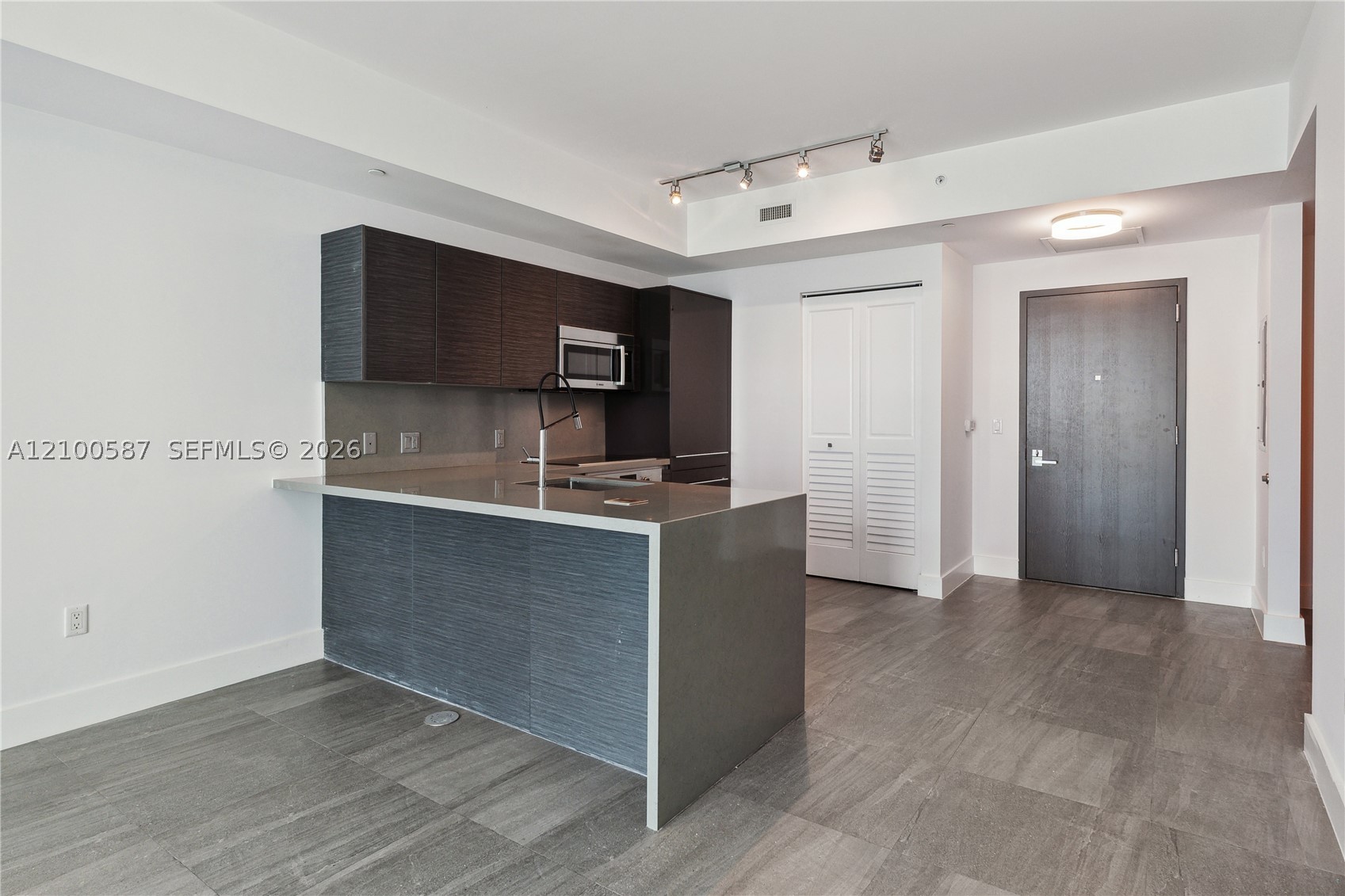 image The Bond on Brickell4