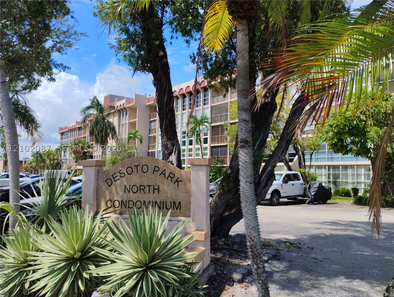 2101 Atlantic Shores Blvd #504
