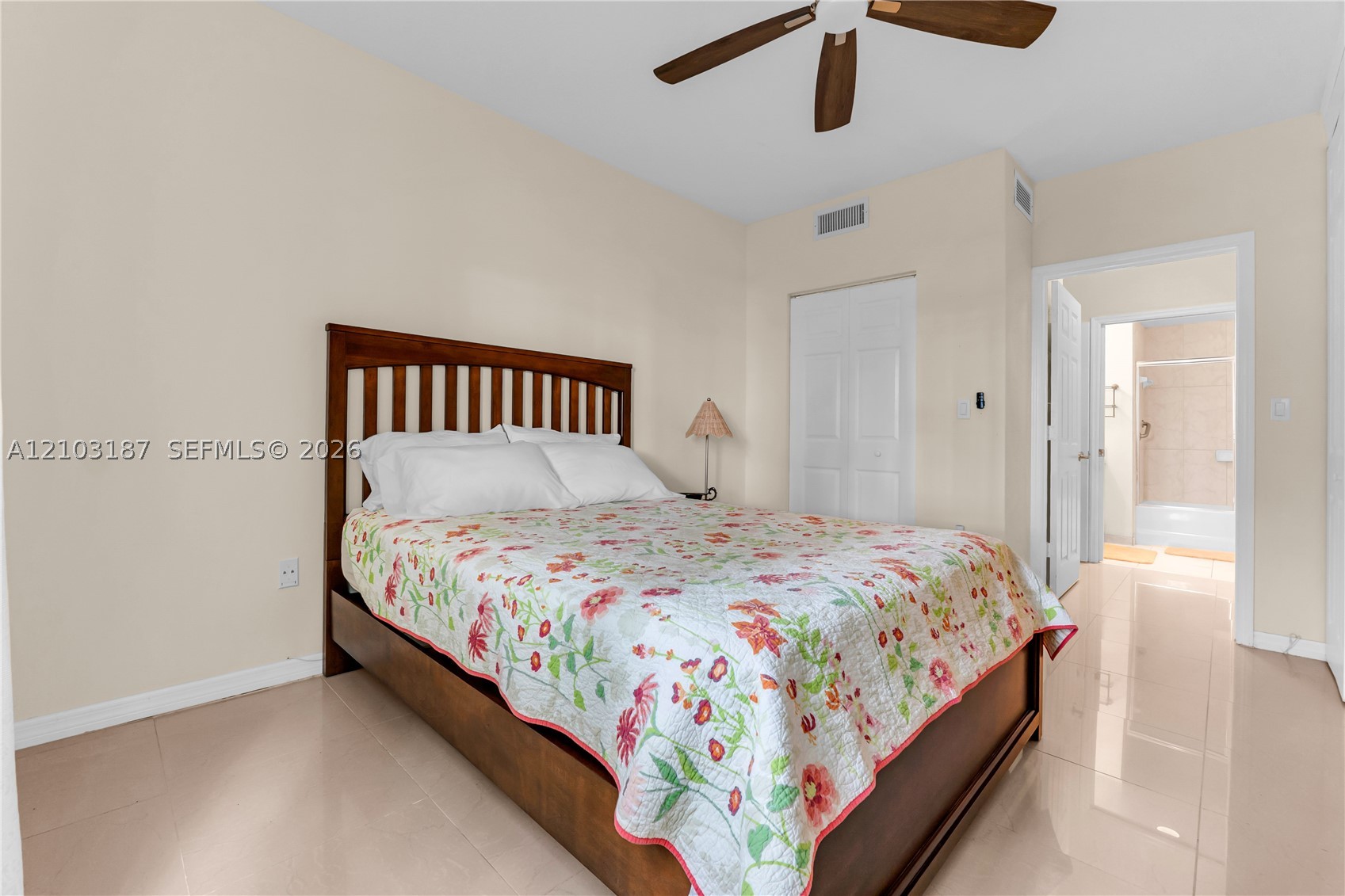 6841 SW 44th St #111 Miami, FL 33155