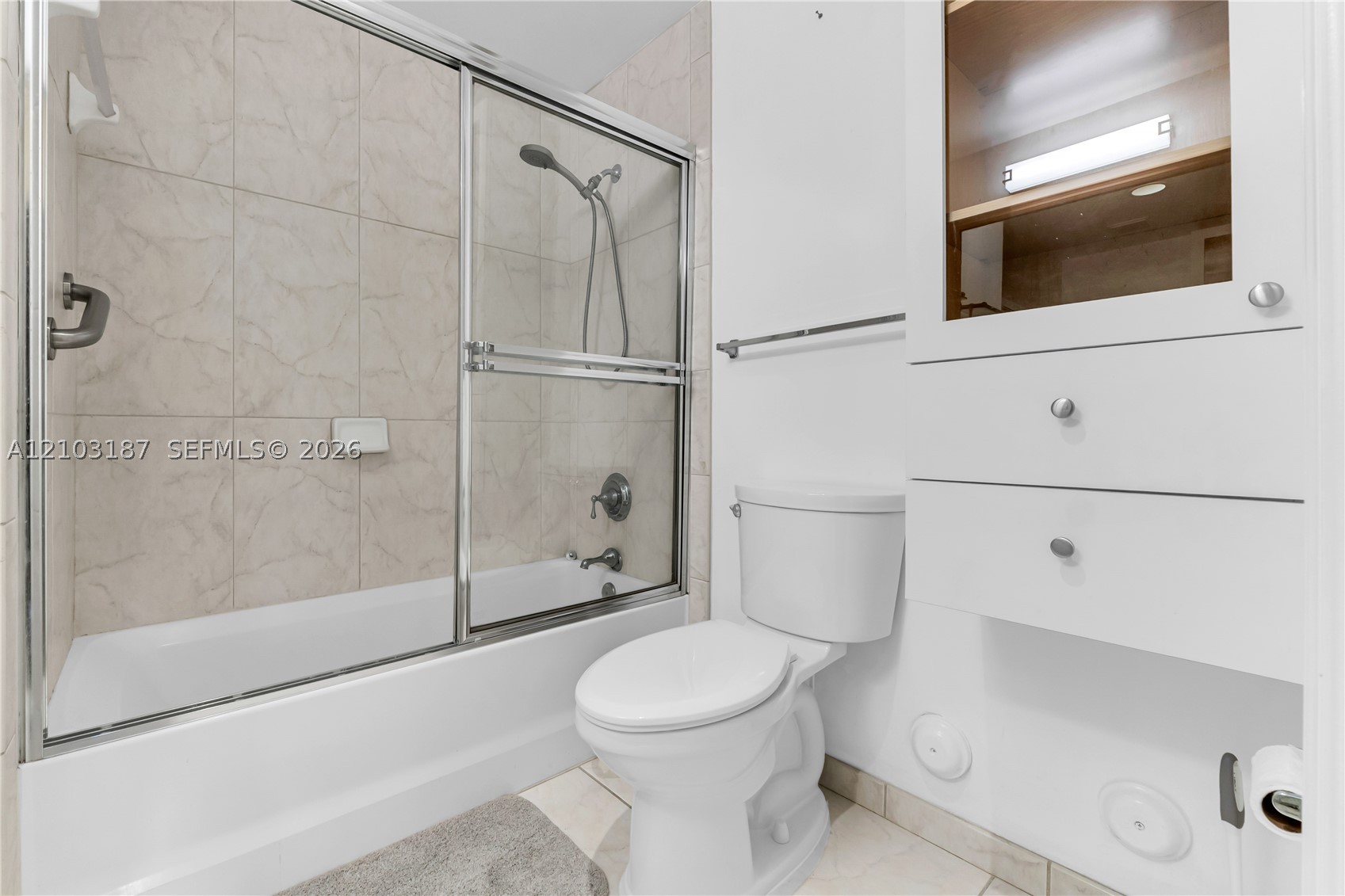 6841 SW 44th St #111 Miami, FL 33155