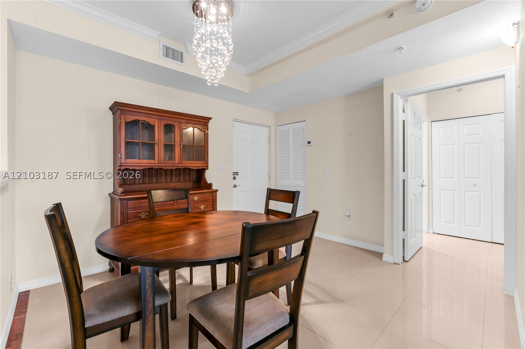 6841 SW 44th St #111 Miami, FL 33155