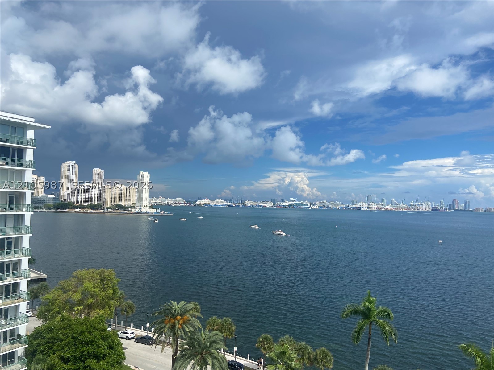 1420 Brickell Bay Dr #1104B
