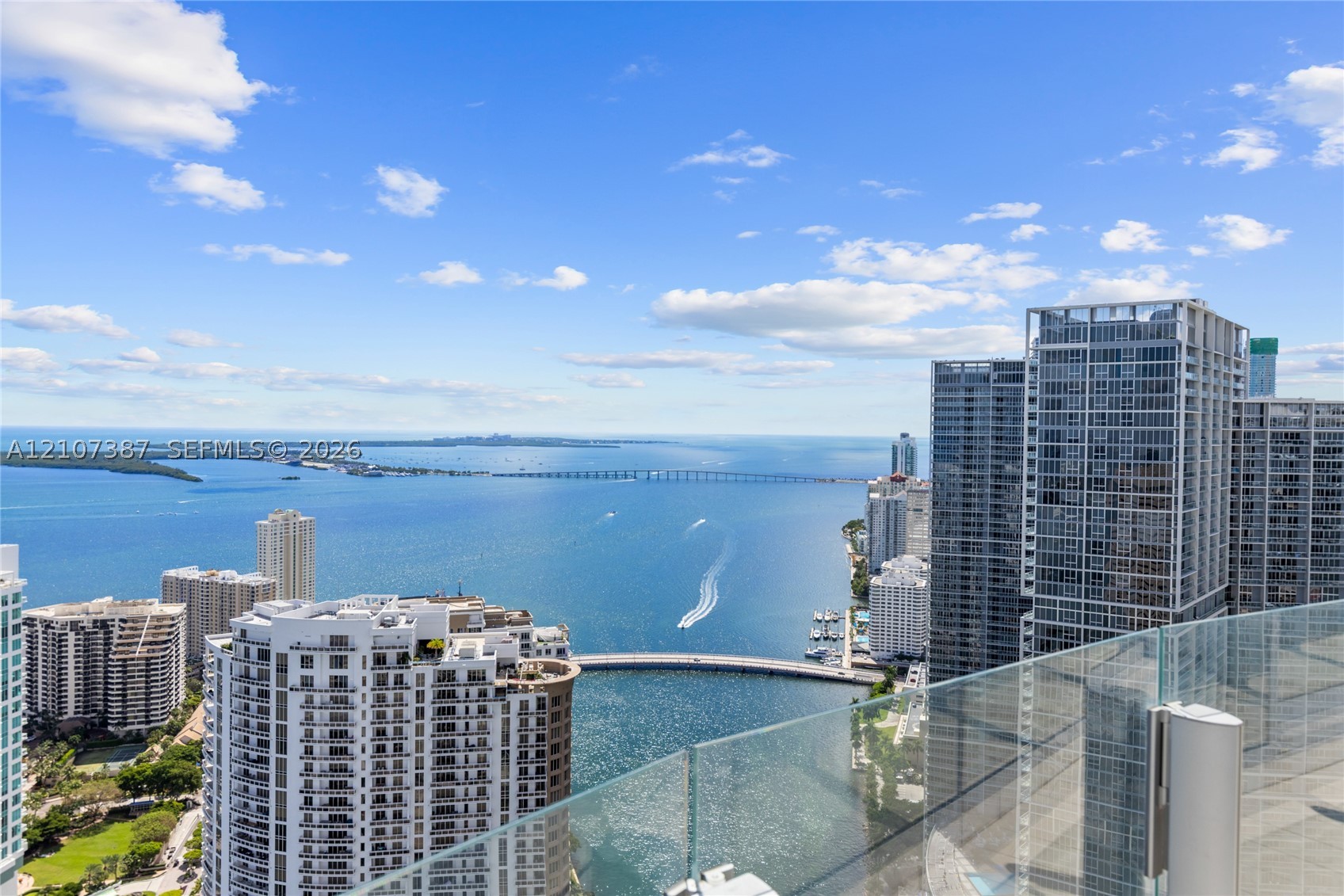 300 Biscayne Blvd Way #4901E Miami, FL 33131