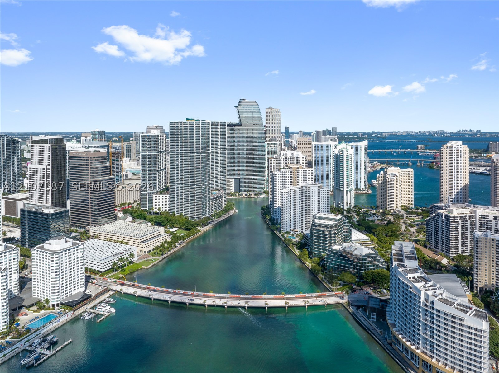 300 Biscayne Blvd Way #4901E Miami, FL 33131