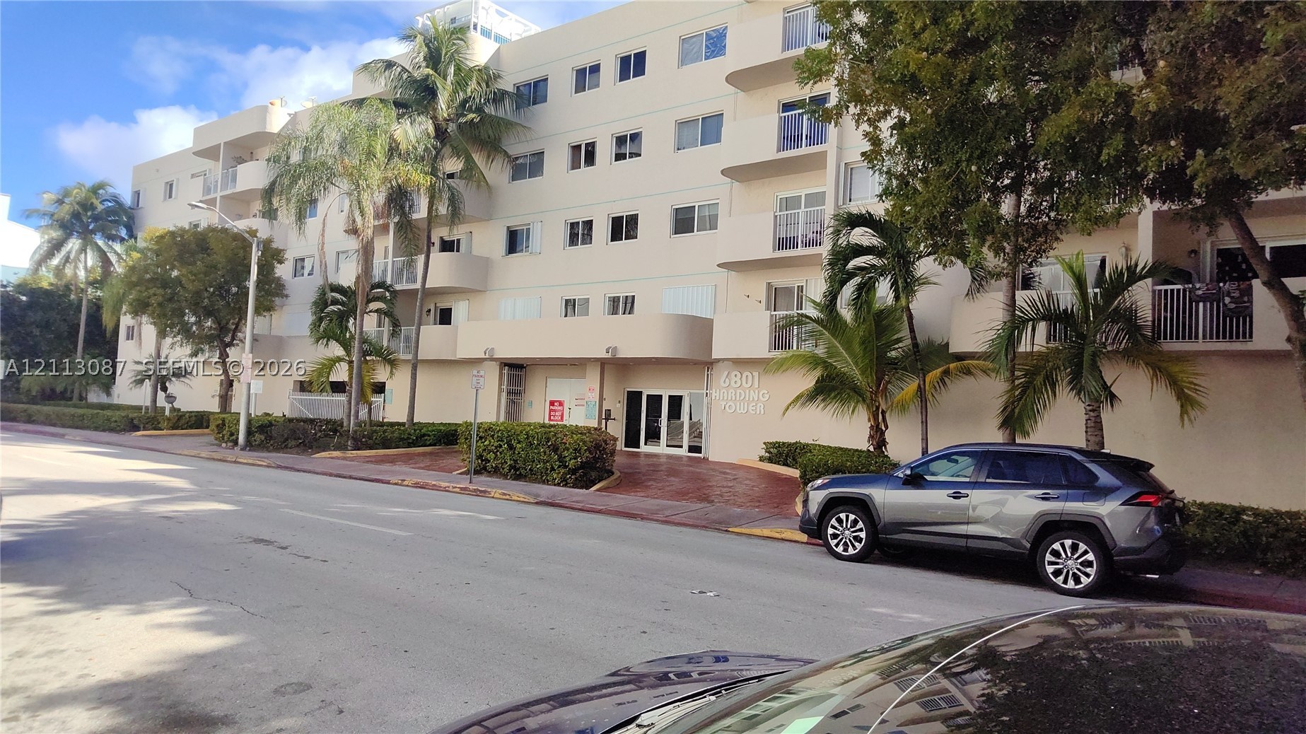 6801 Harding Ave #321