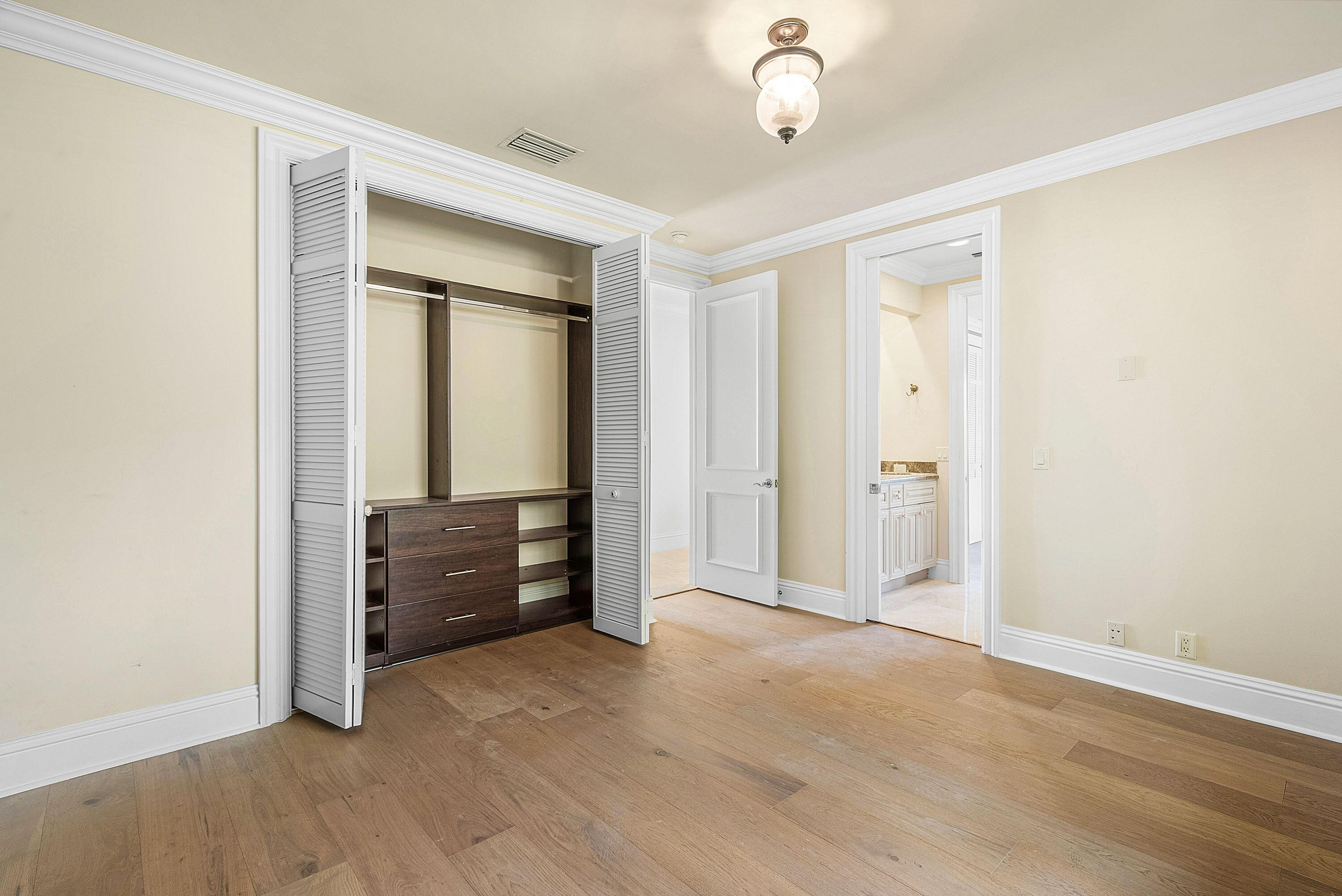 7730 Newport Parkland, FL 33067