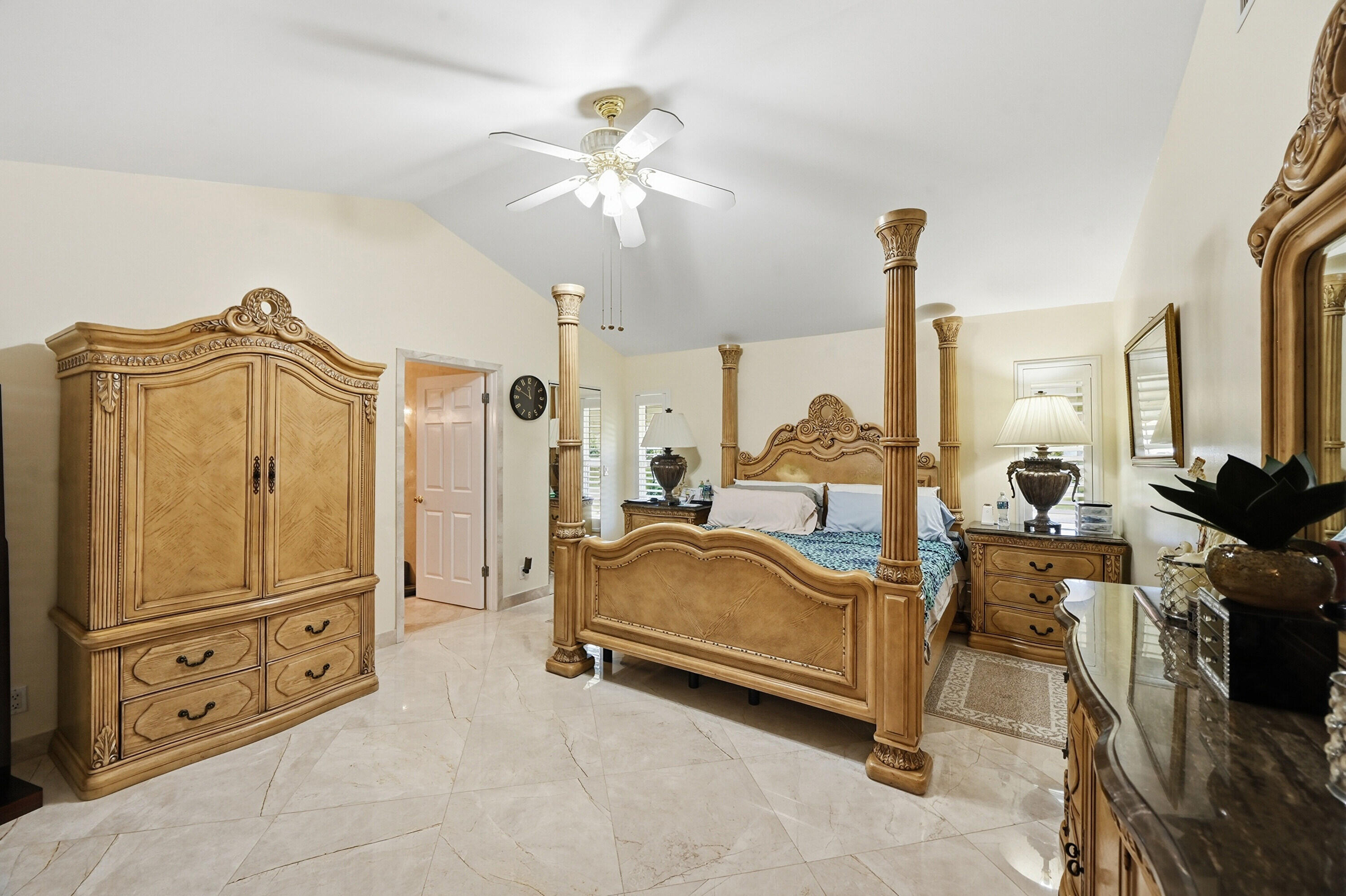 5884 Laurel Grn Boynton Beach, FL 33437