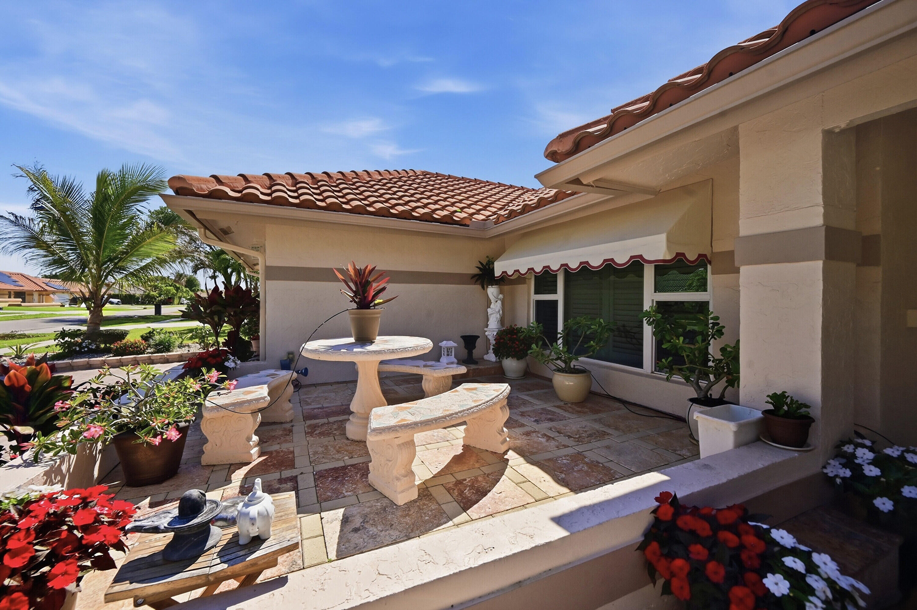 5884 Laurel Grn Boynton Beach, FL 33437