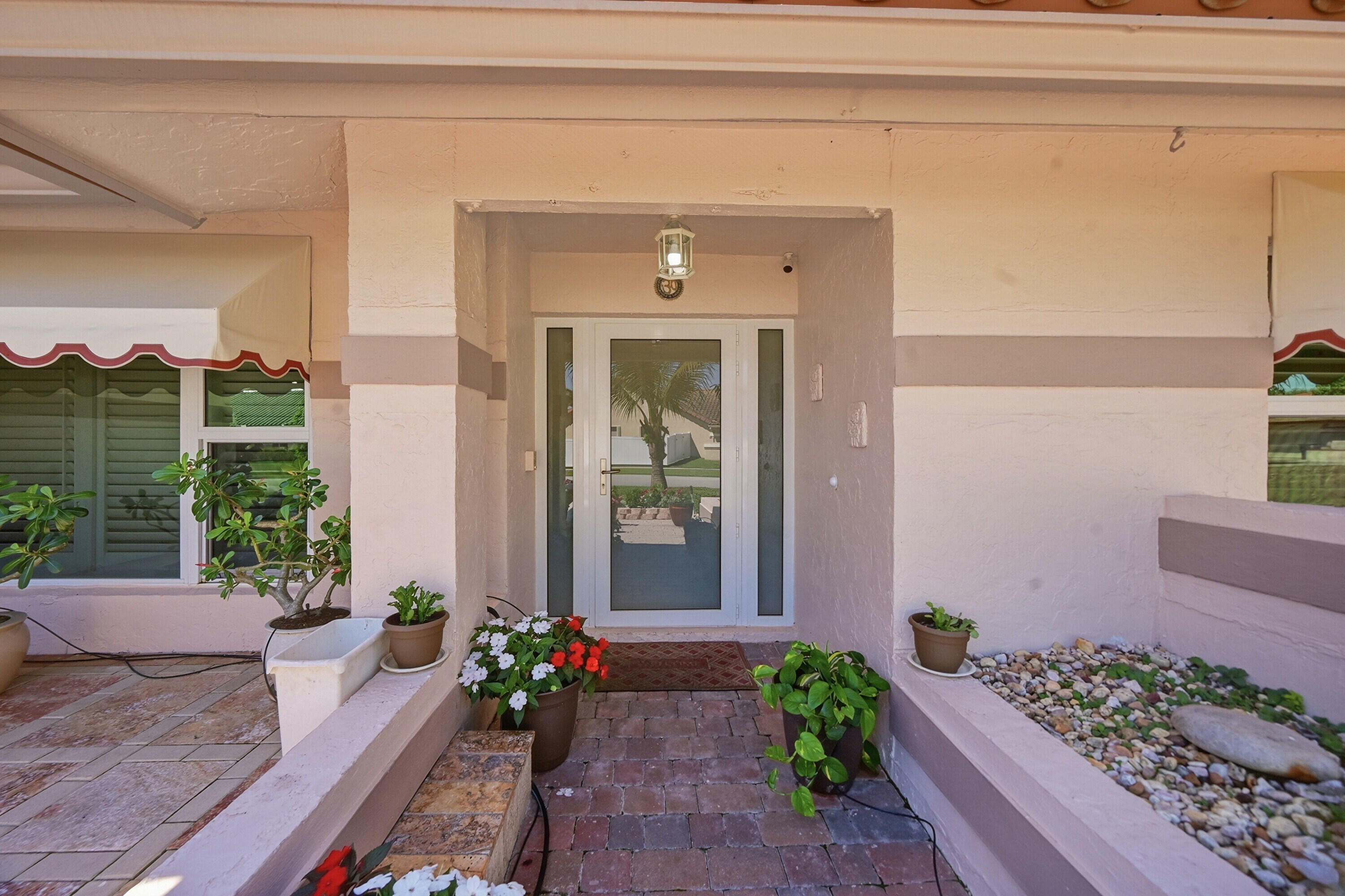 5884 Laurel Grn Boynton Beach, FL 33437