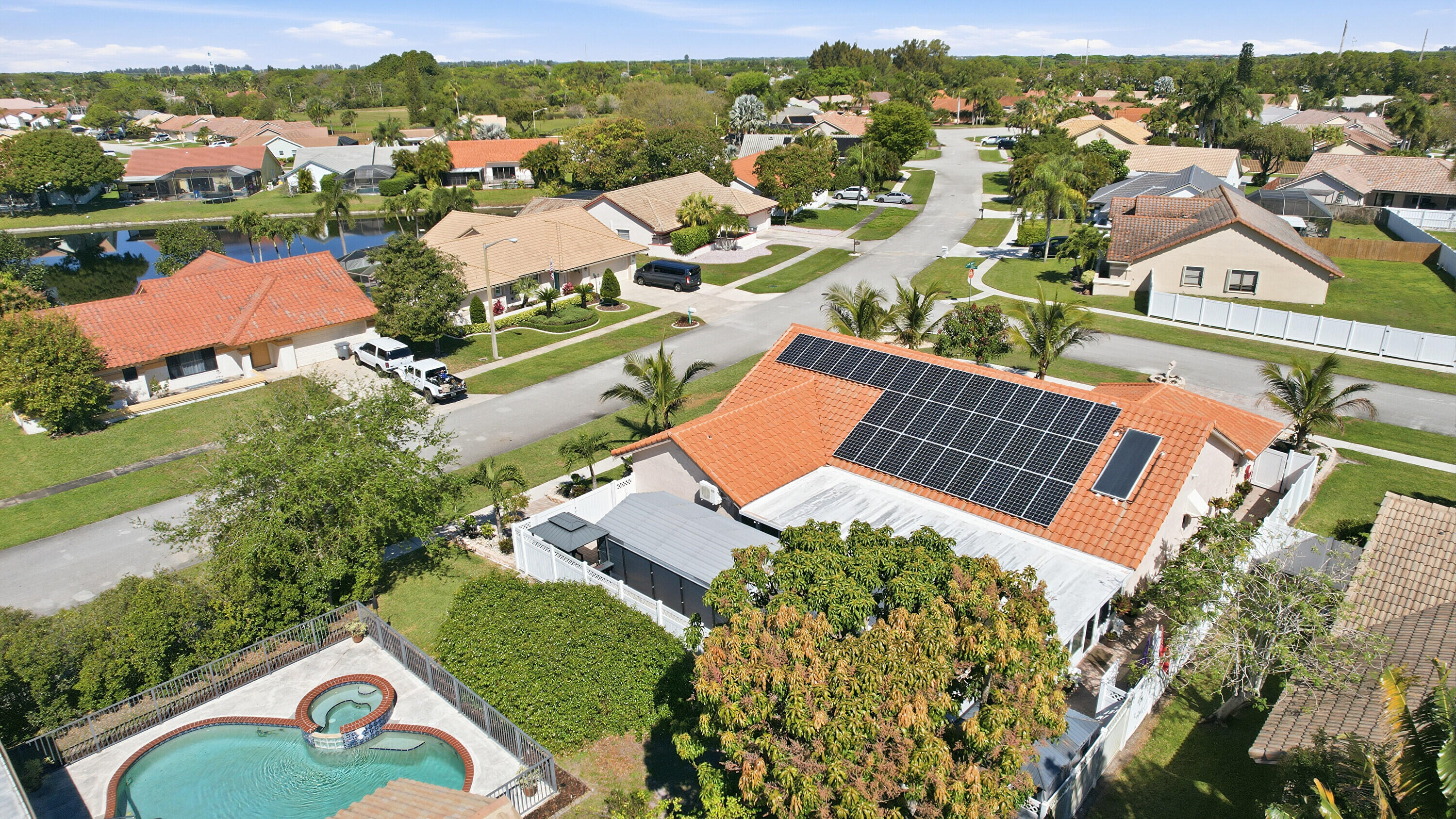 5884 Laurel Grn Boynton Beach, FL 33437