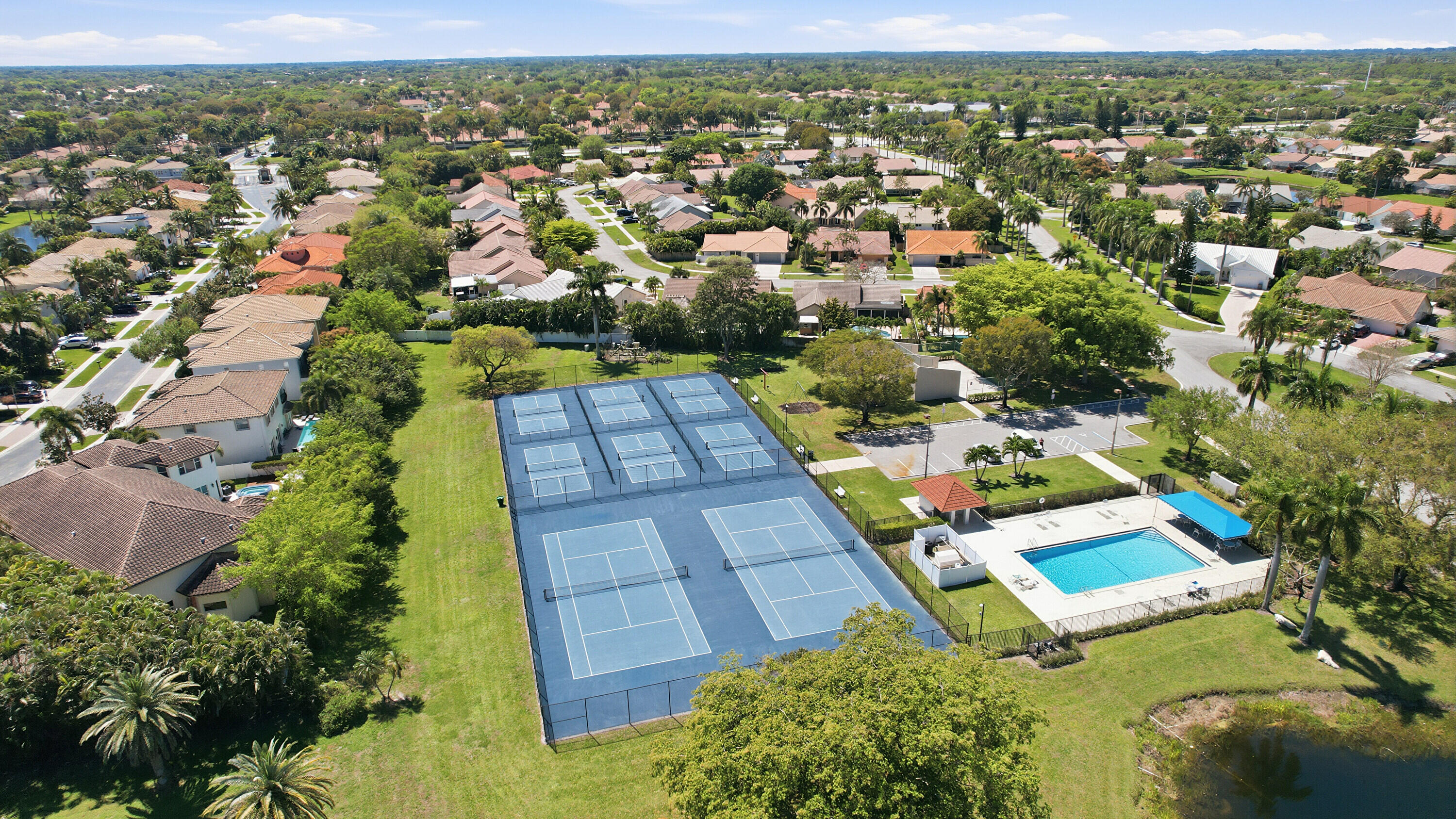 5884 Laurel Grn Boynton Beach, FL 33437