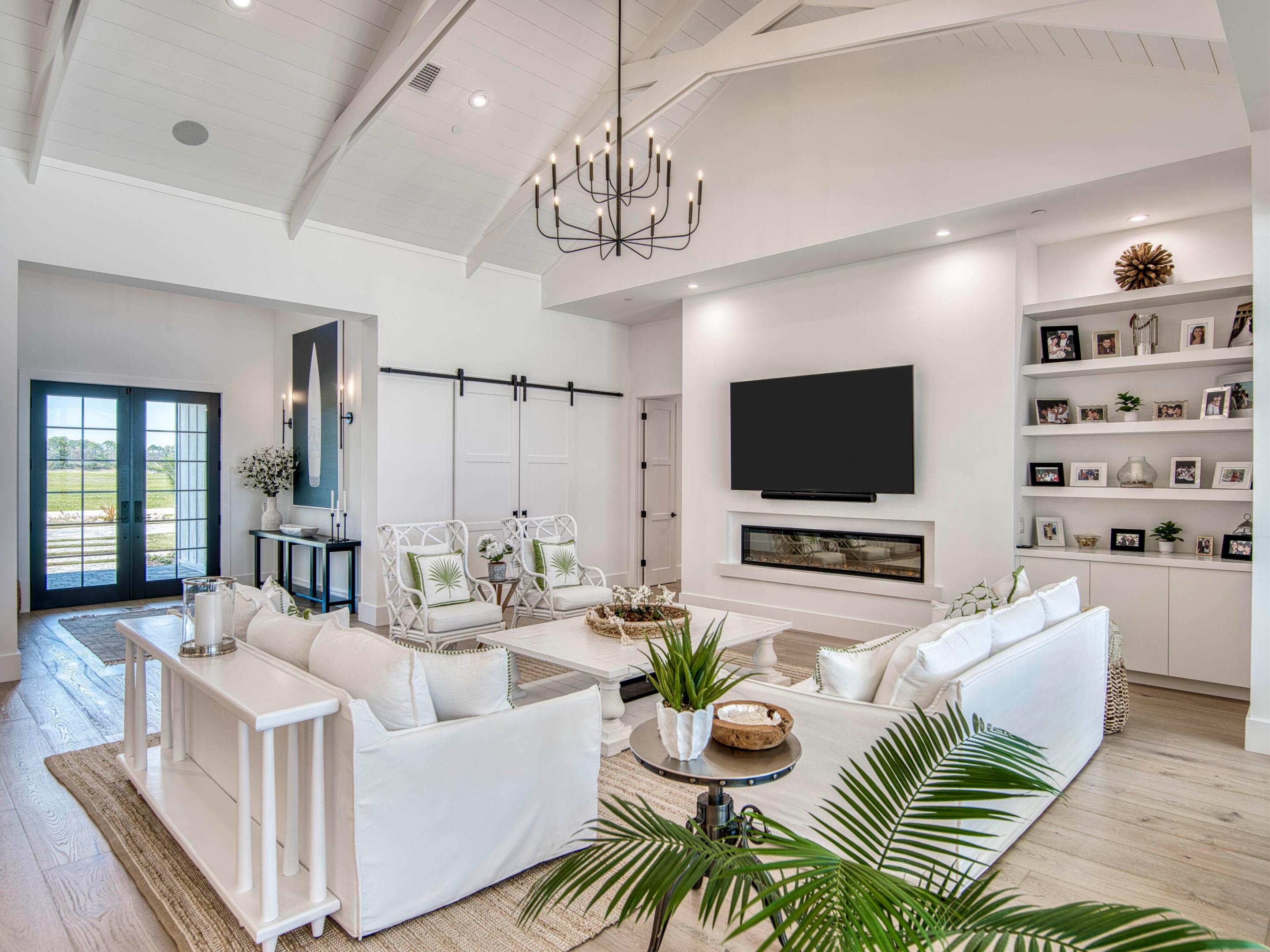 7001 SW Pentalago Palm City, FL 34990