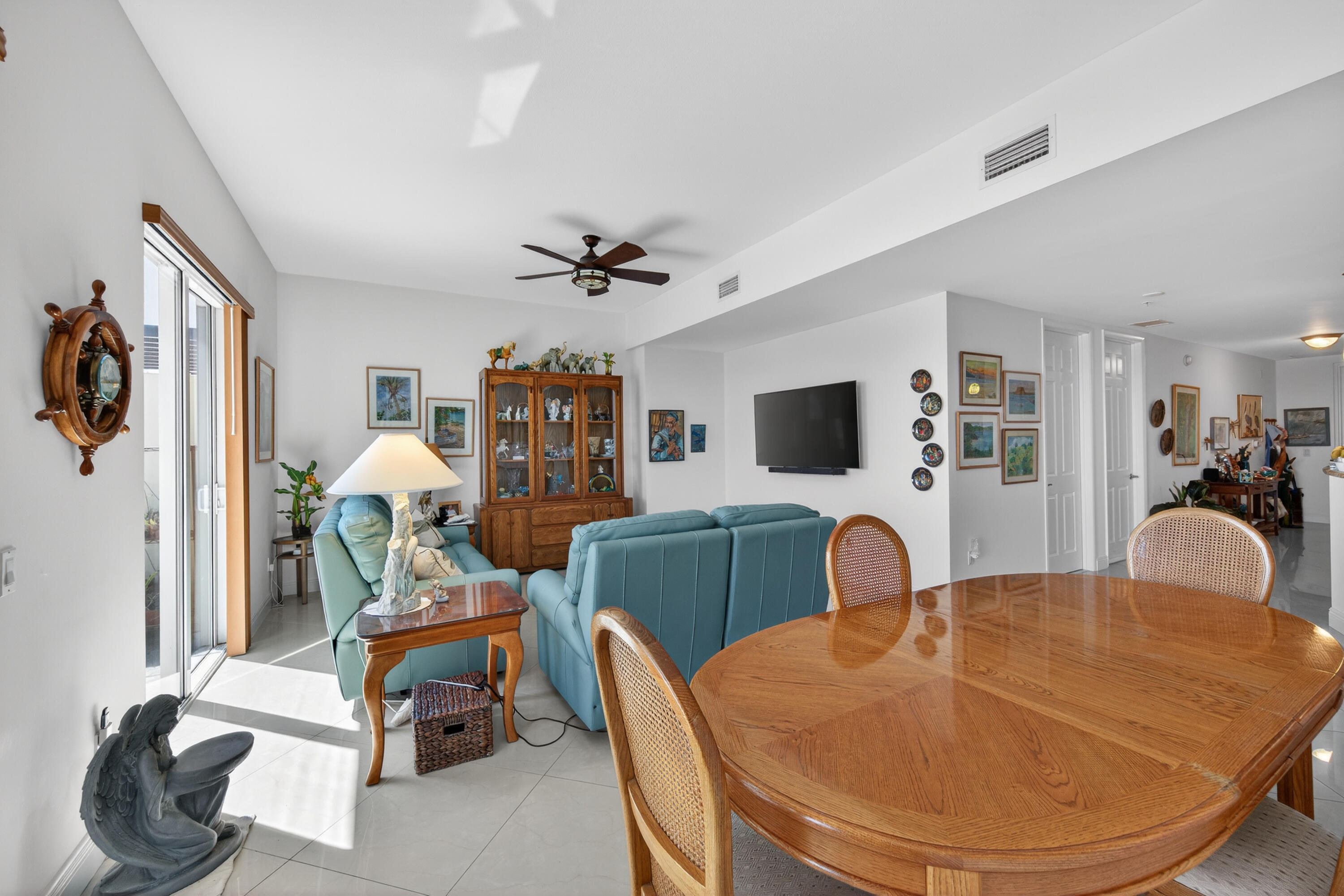 2631 NE 14th #406 Wilton Manors, FL 33334