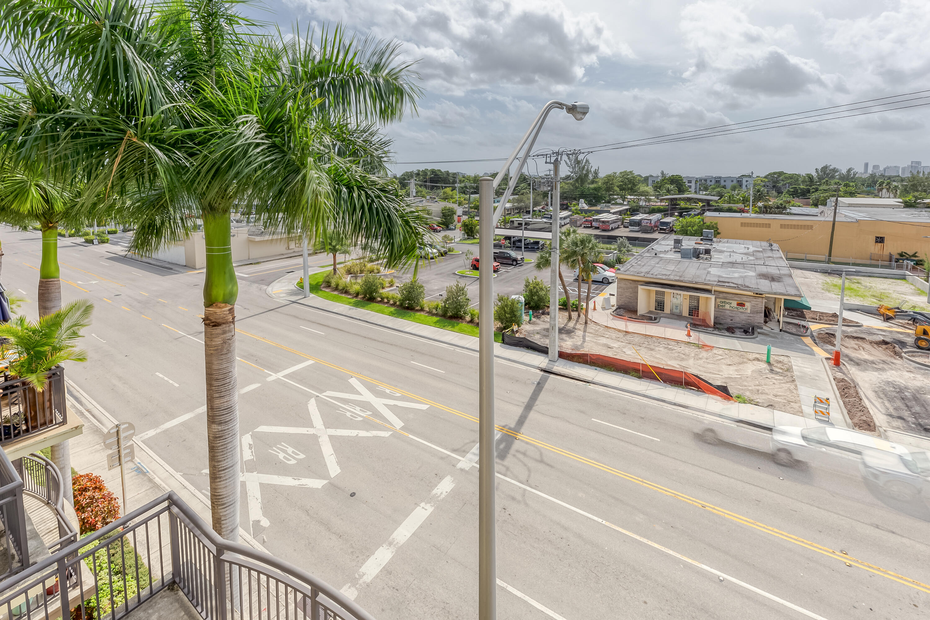2631 NE 14th #406 Wilton Manors, FL 33334
