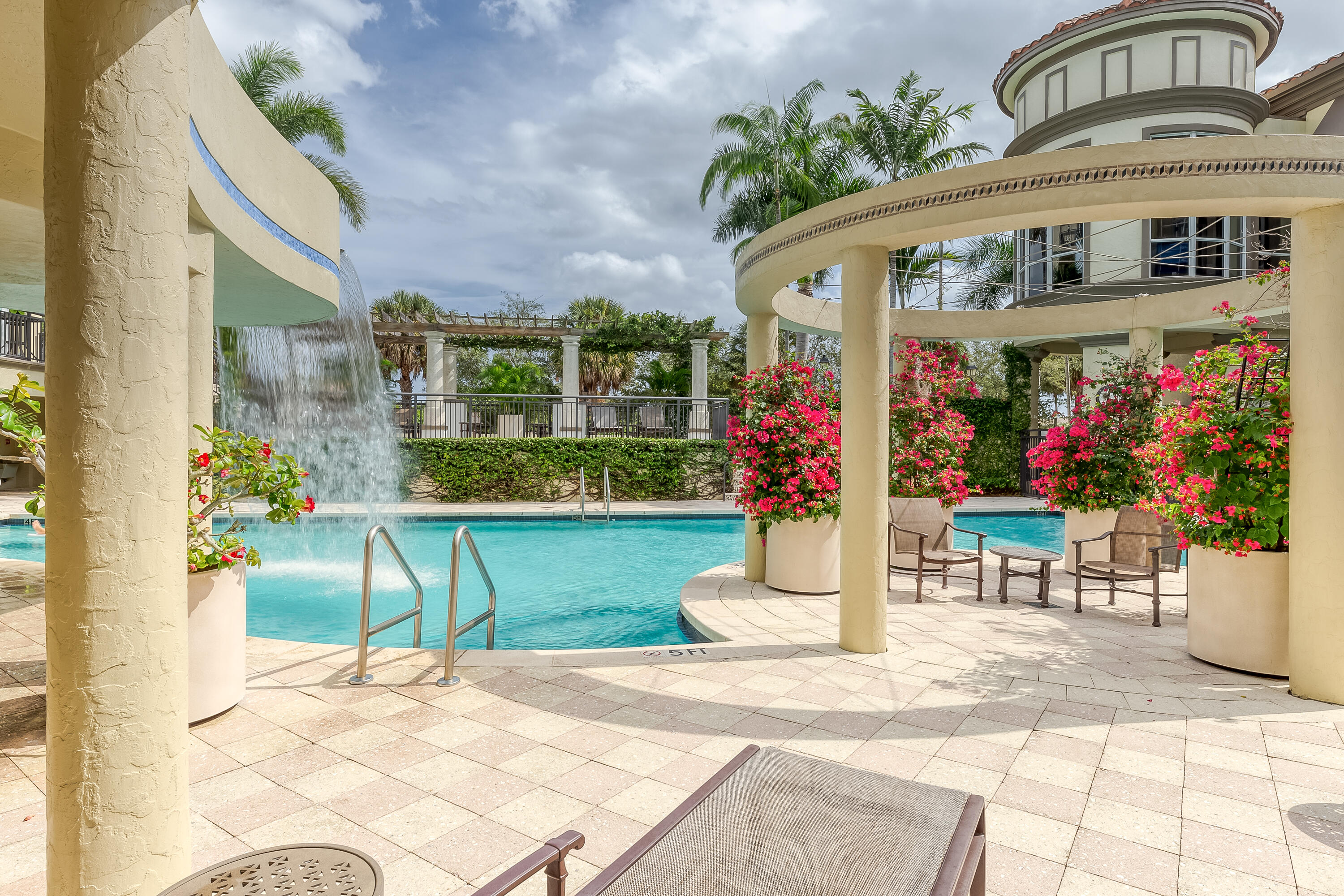 2631 NE 14th #406 Wilton Manors, FL 33334