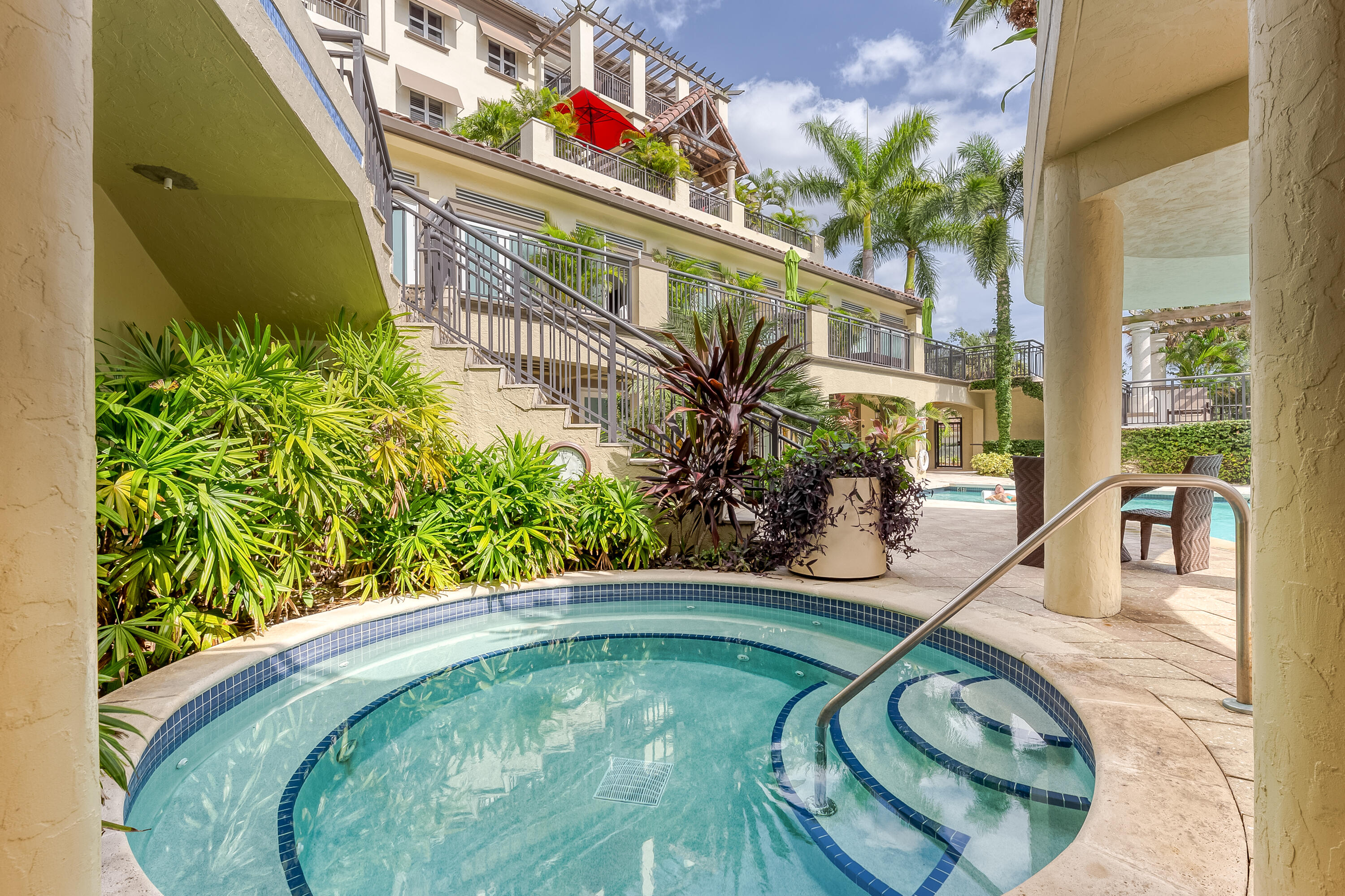 2631 NE 14th #406 Wilton Manors, FL 33334