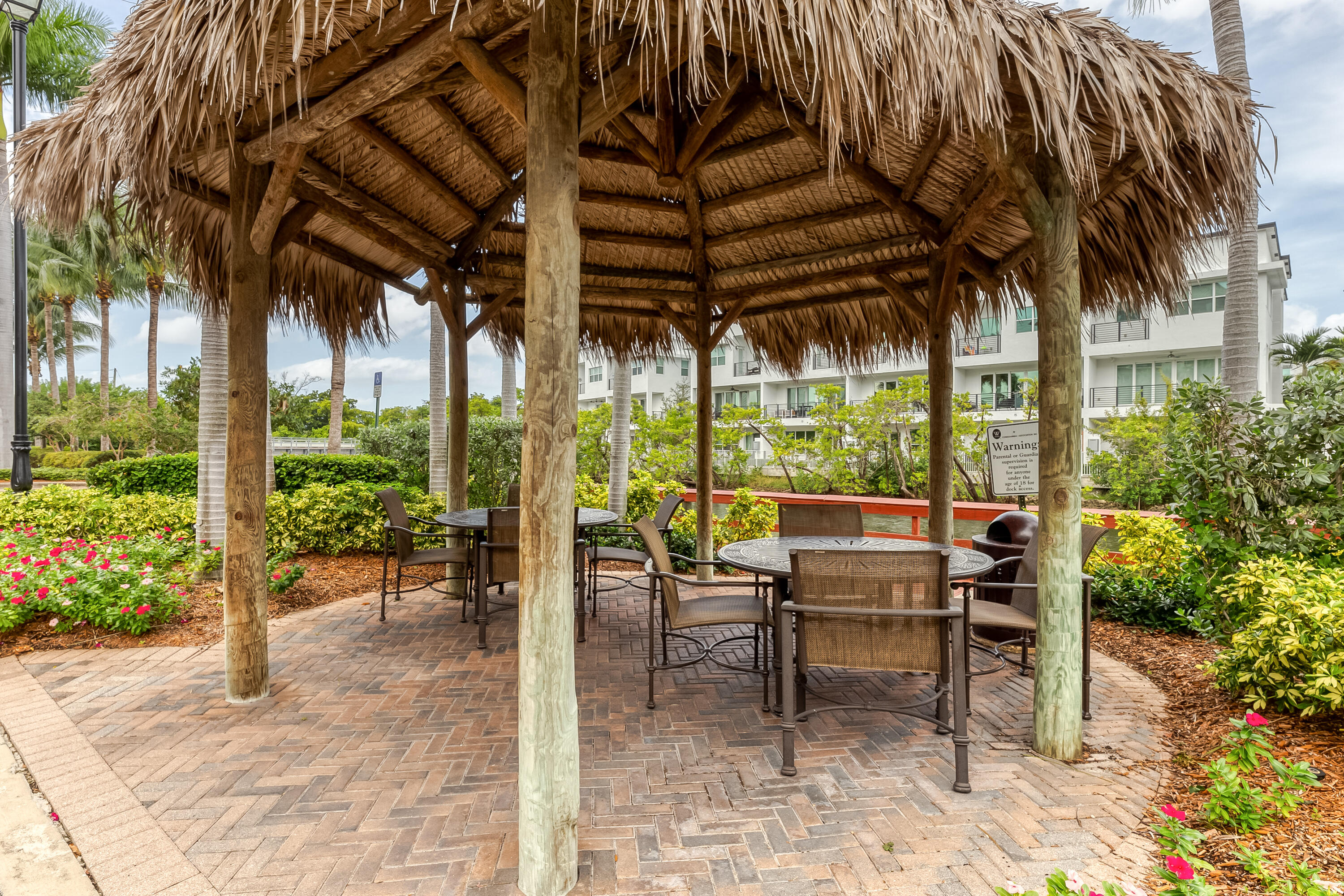 2631 NE 14th #406 Wilton Manors, FL 33334