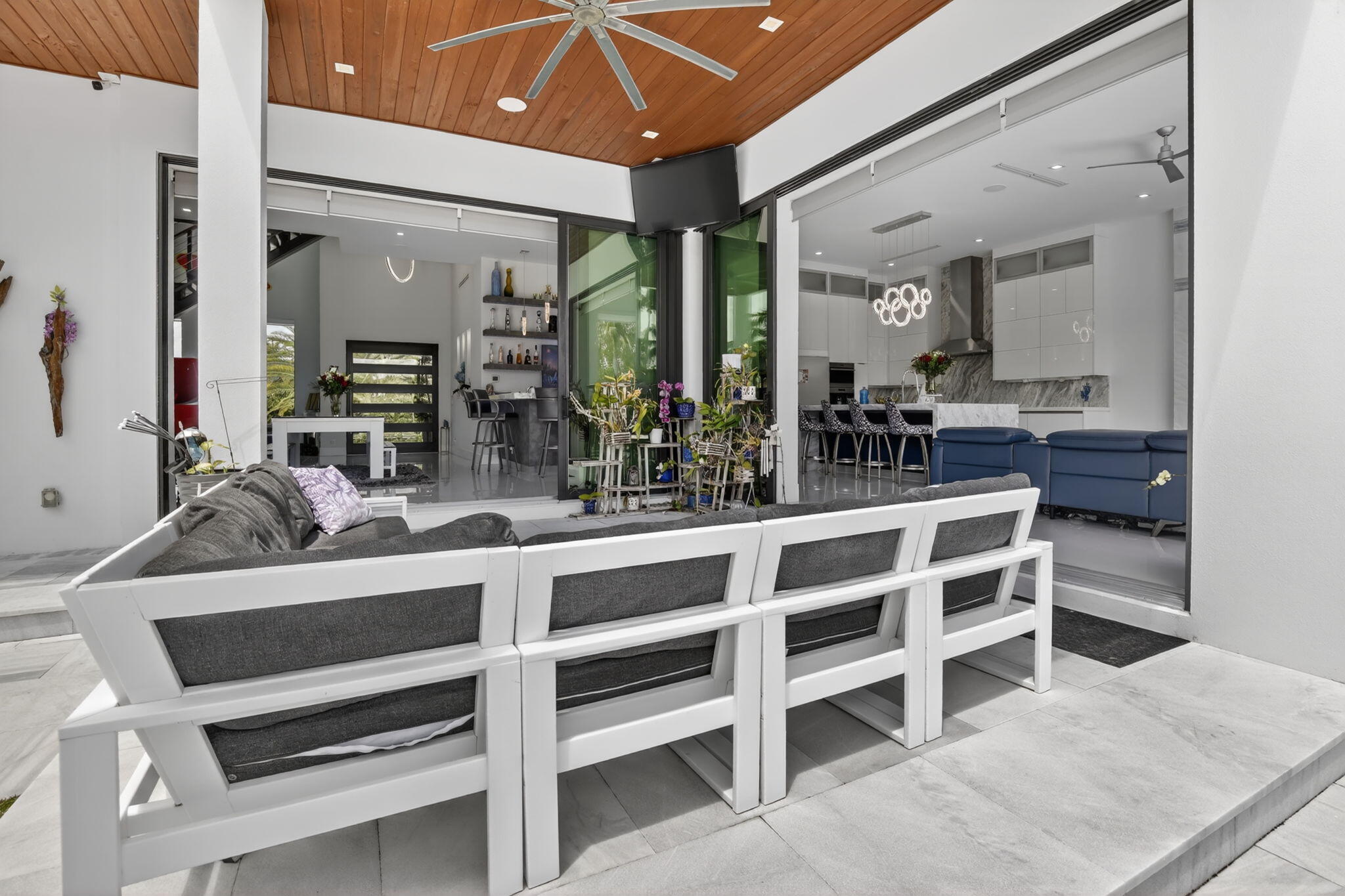 334 Isle Of Capri Fort Lauderdale, FL 33301