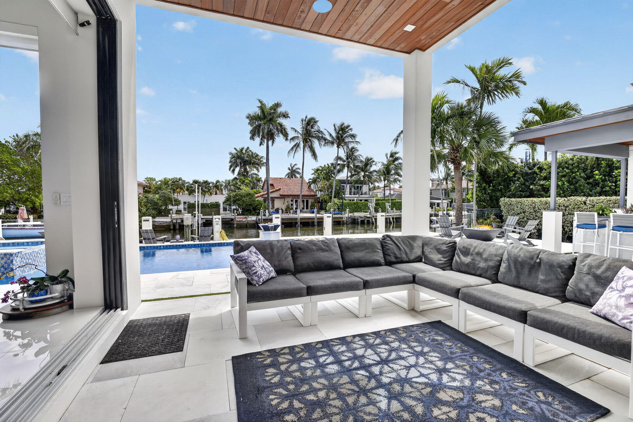 334 Isle Of Capri Fort Lauderdale, FL 33301