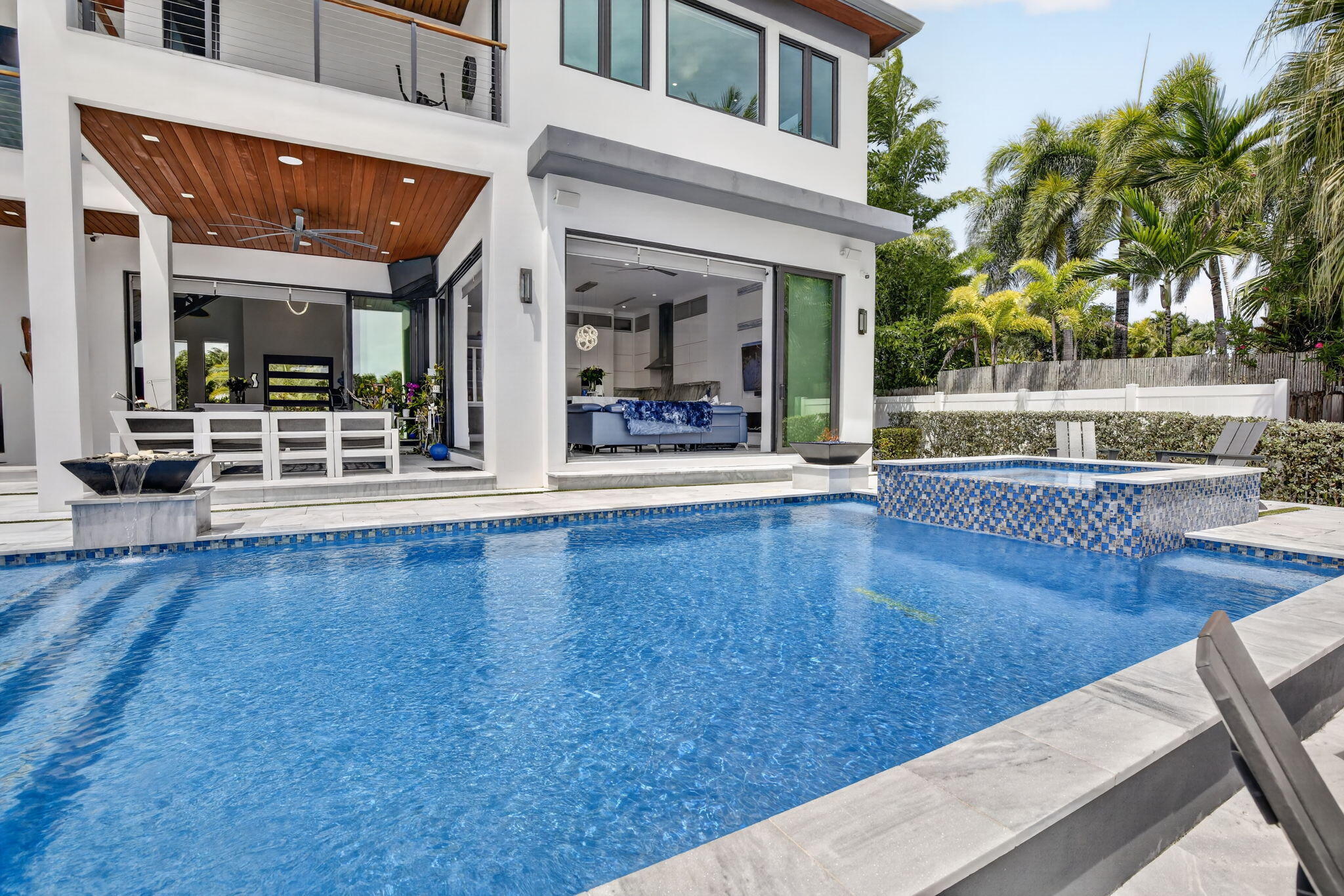 334 Isle Of Capri Fort Lauderdale, FL 33301