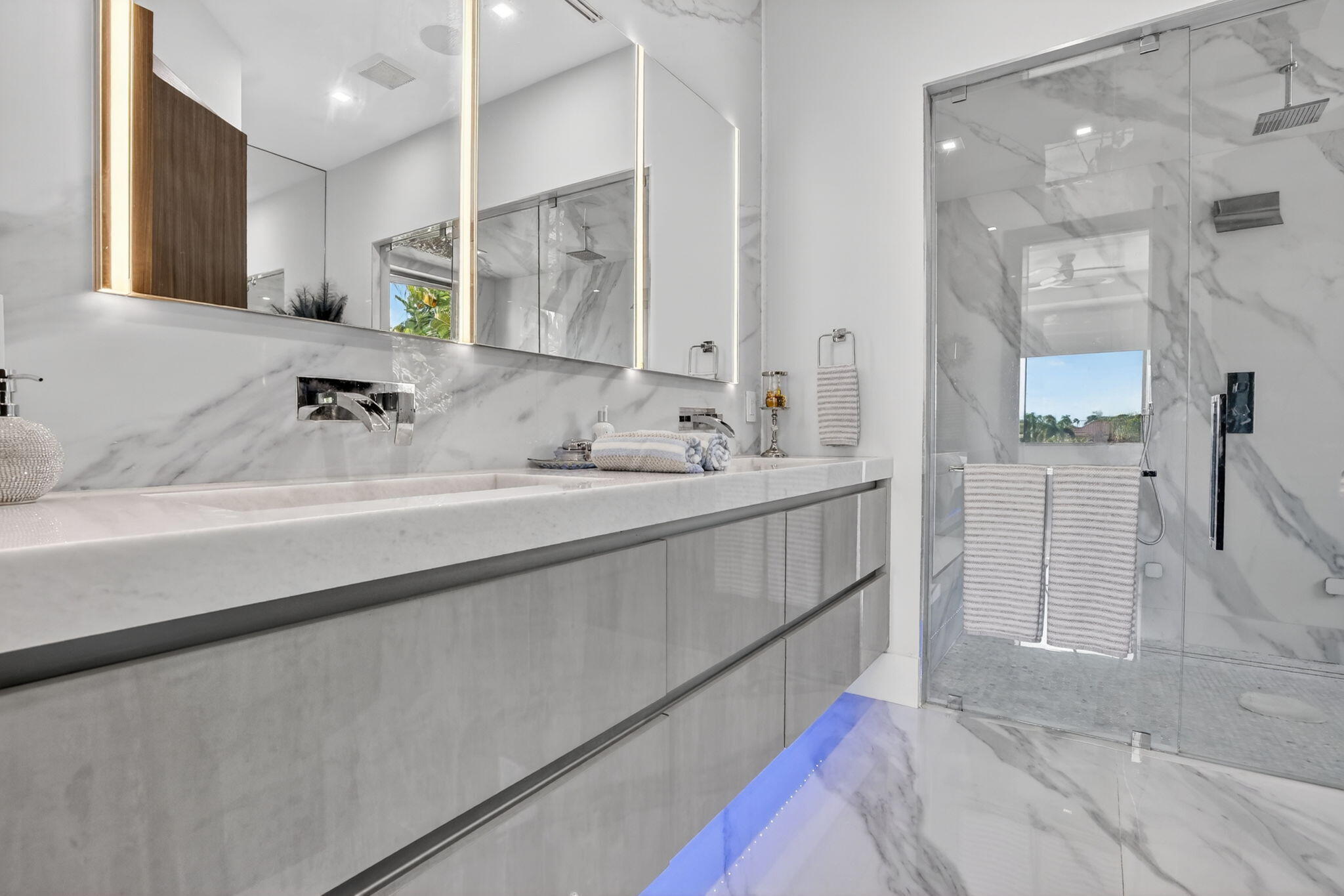 334 Isle Of Capri Fort Lauderdale, FL 33301